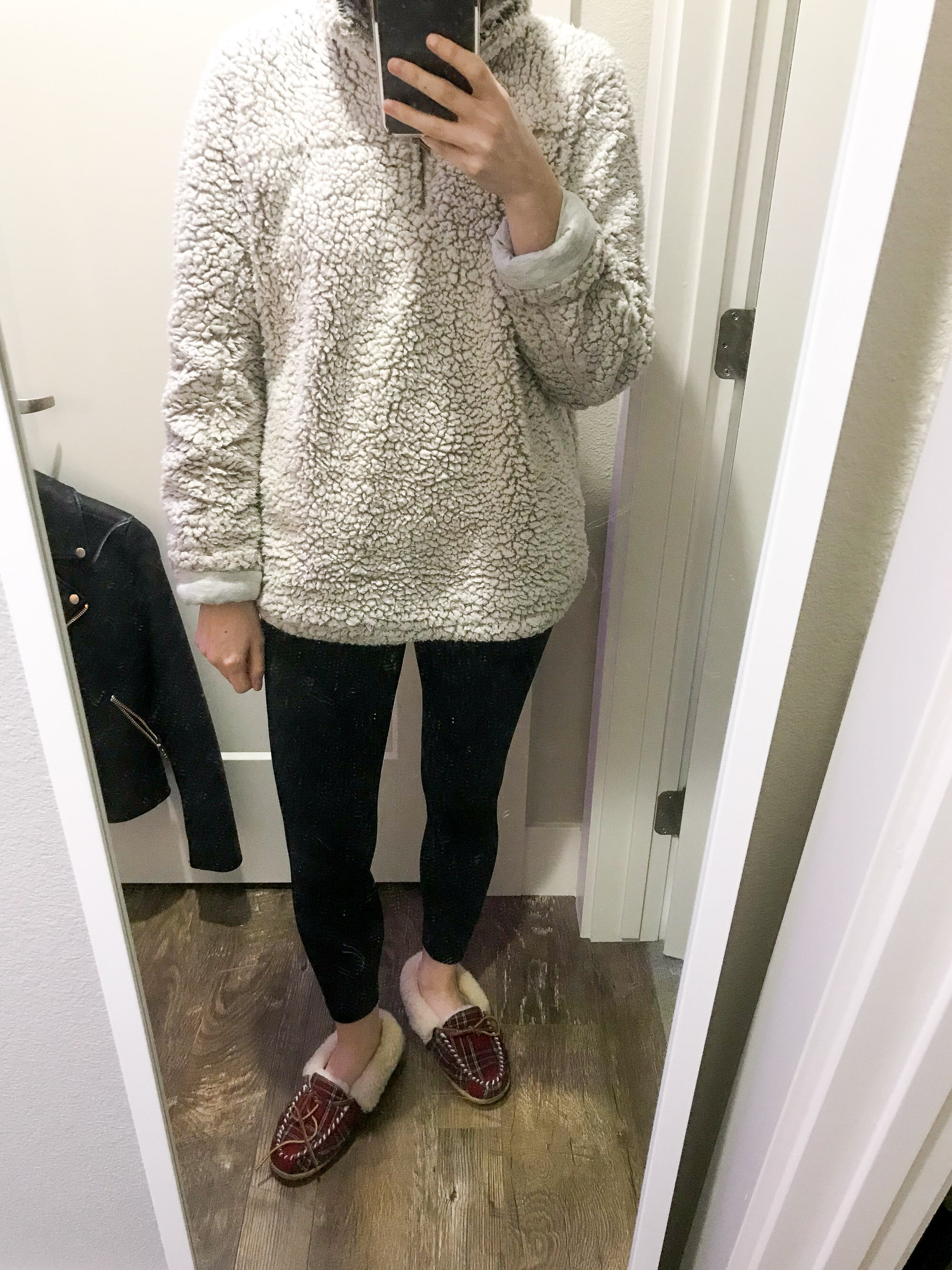 Work from home outfit: wubby pullover + leggings — Cotton Cashmere Cat Hair