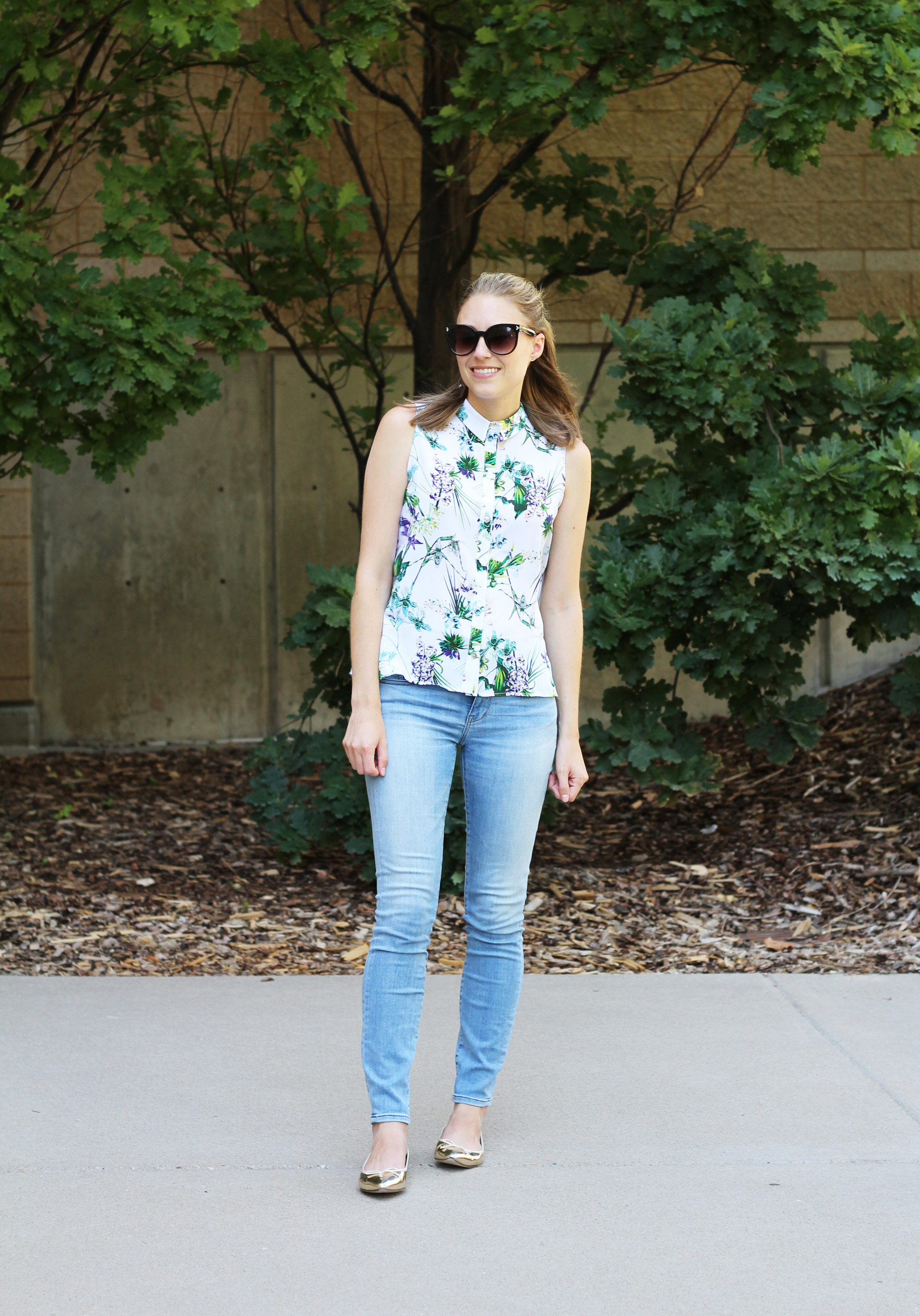 Amour Vert Riley tropical-print silk sleeveless shirt review — Cotton Cashmere Cat Hair