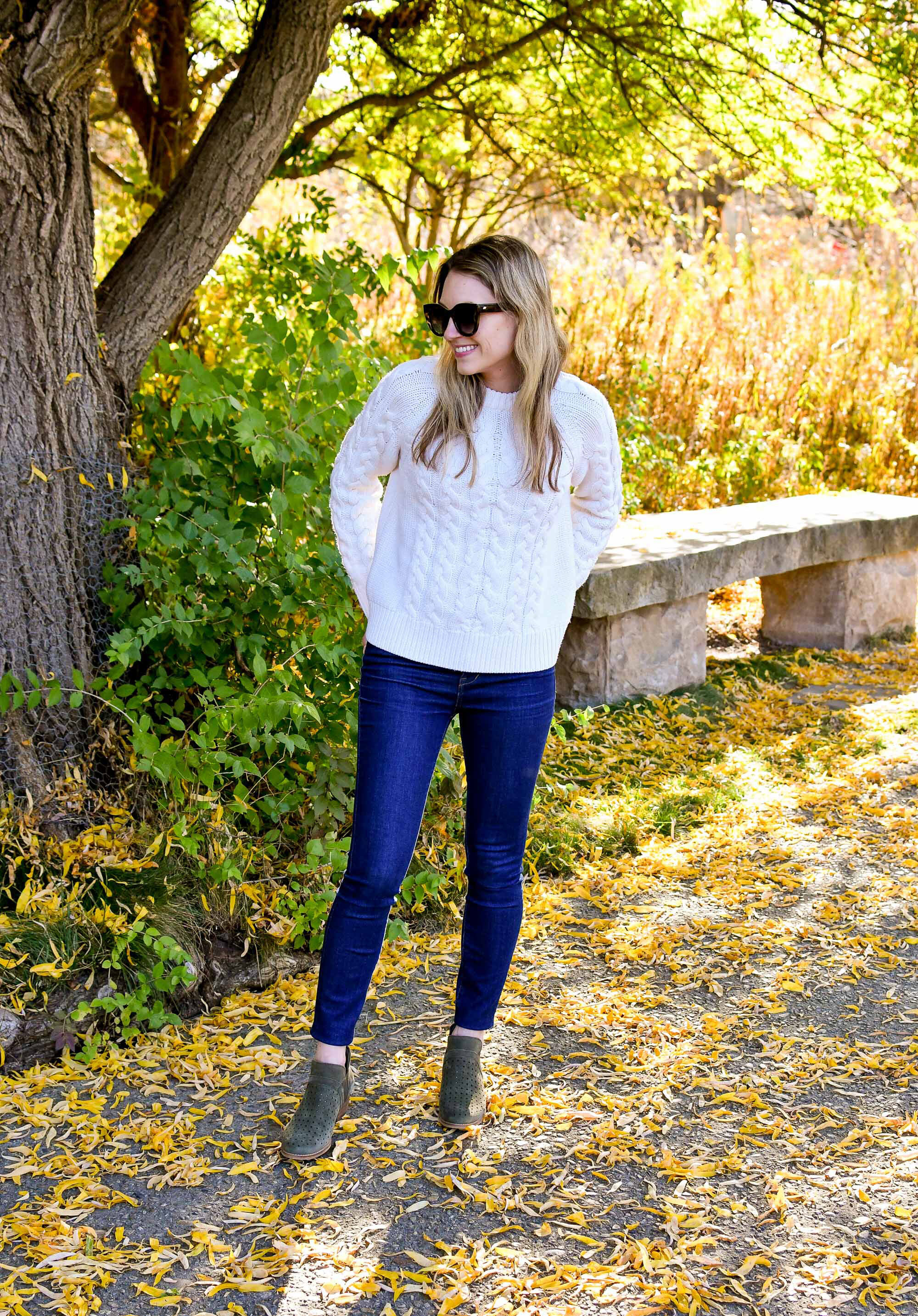 Amour Vert Kendra ivory merino wool cable knit sweater review — Cotton Cashmere Cat Hair