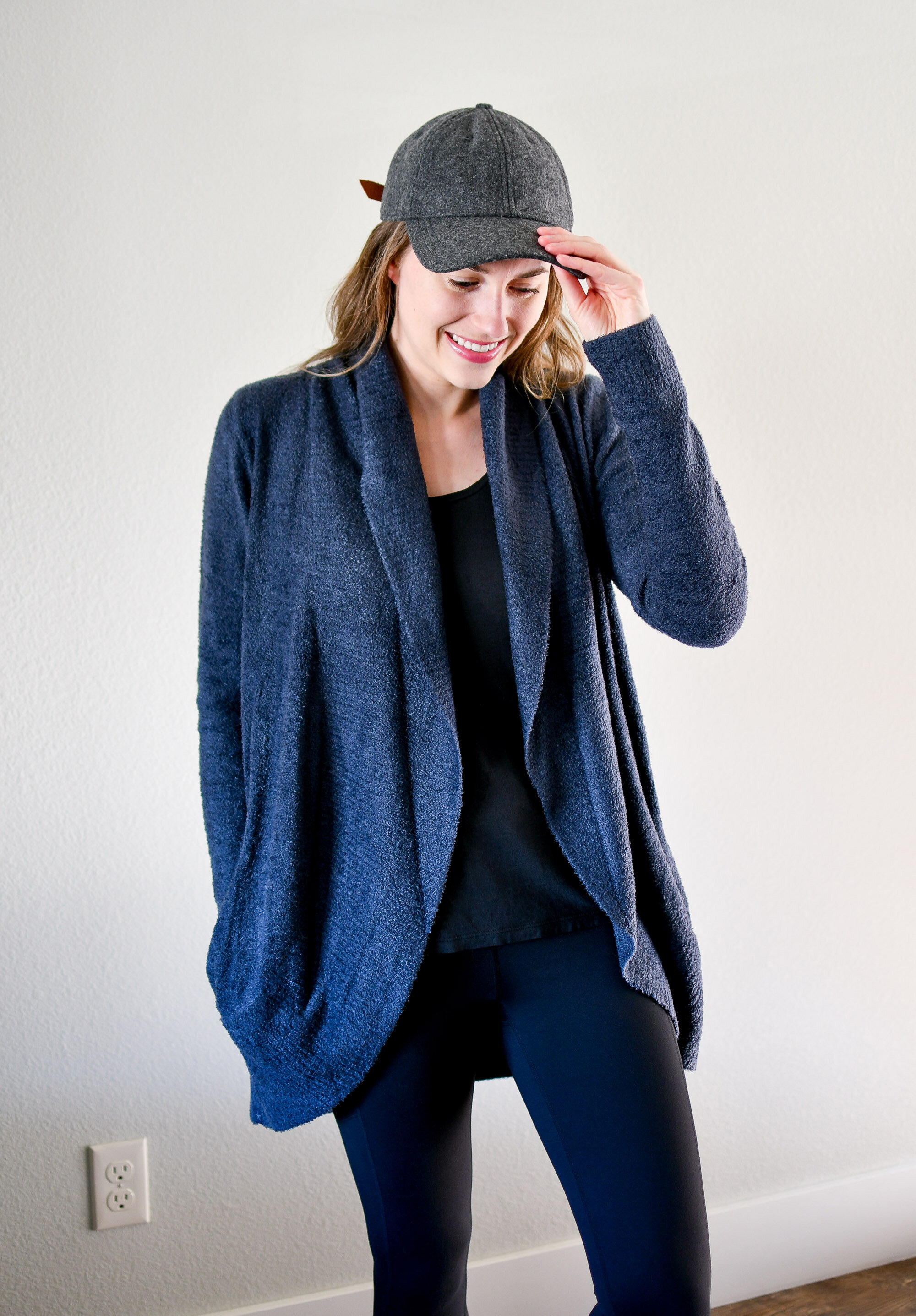 Barefoot Dreams navy circle cardigan spring outfit — Cotton Cashmere Cat Hair