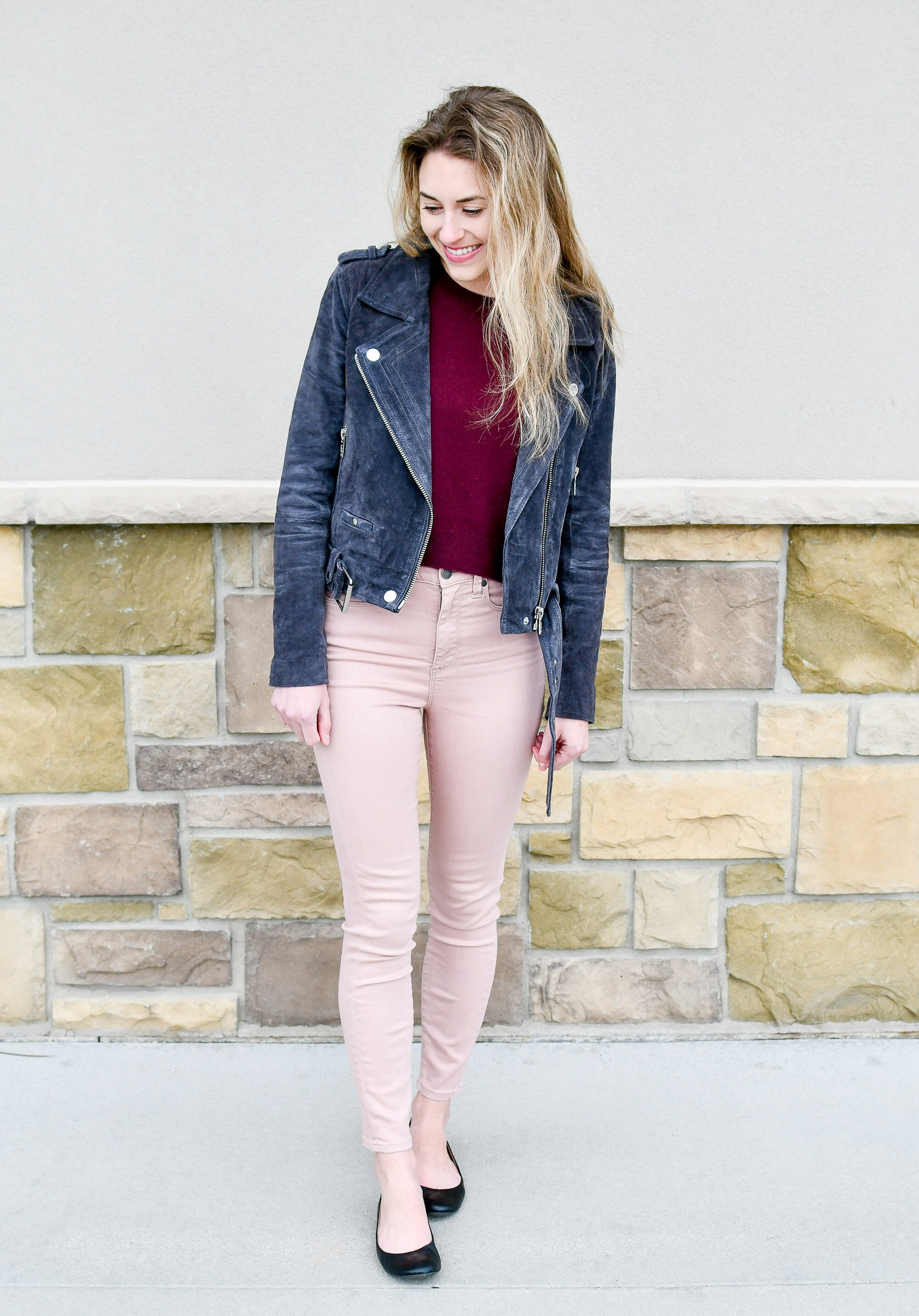 Light Pink Skinny Jean Outfit Ideas for Every Season