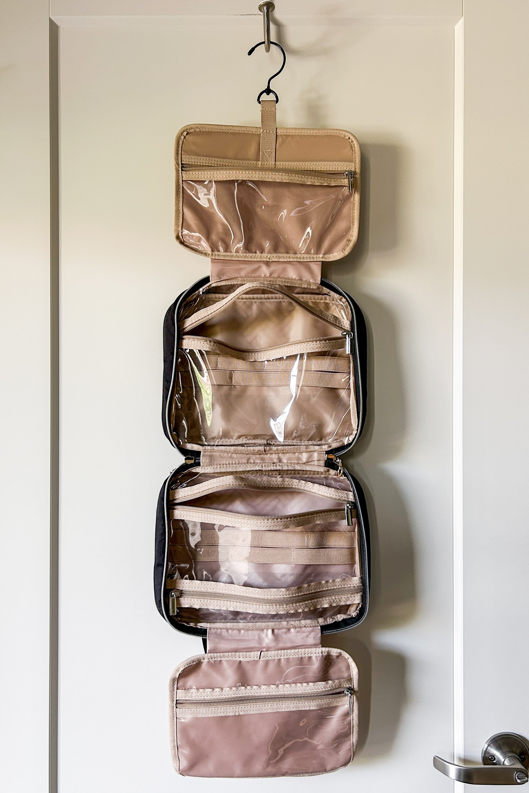Hanging Toiletry Bags at All Sizes for Travel– Bagsmart