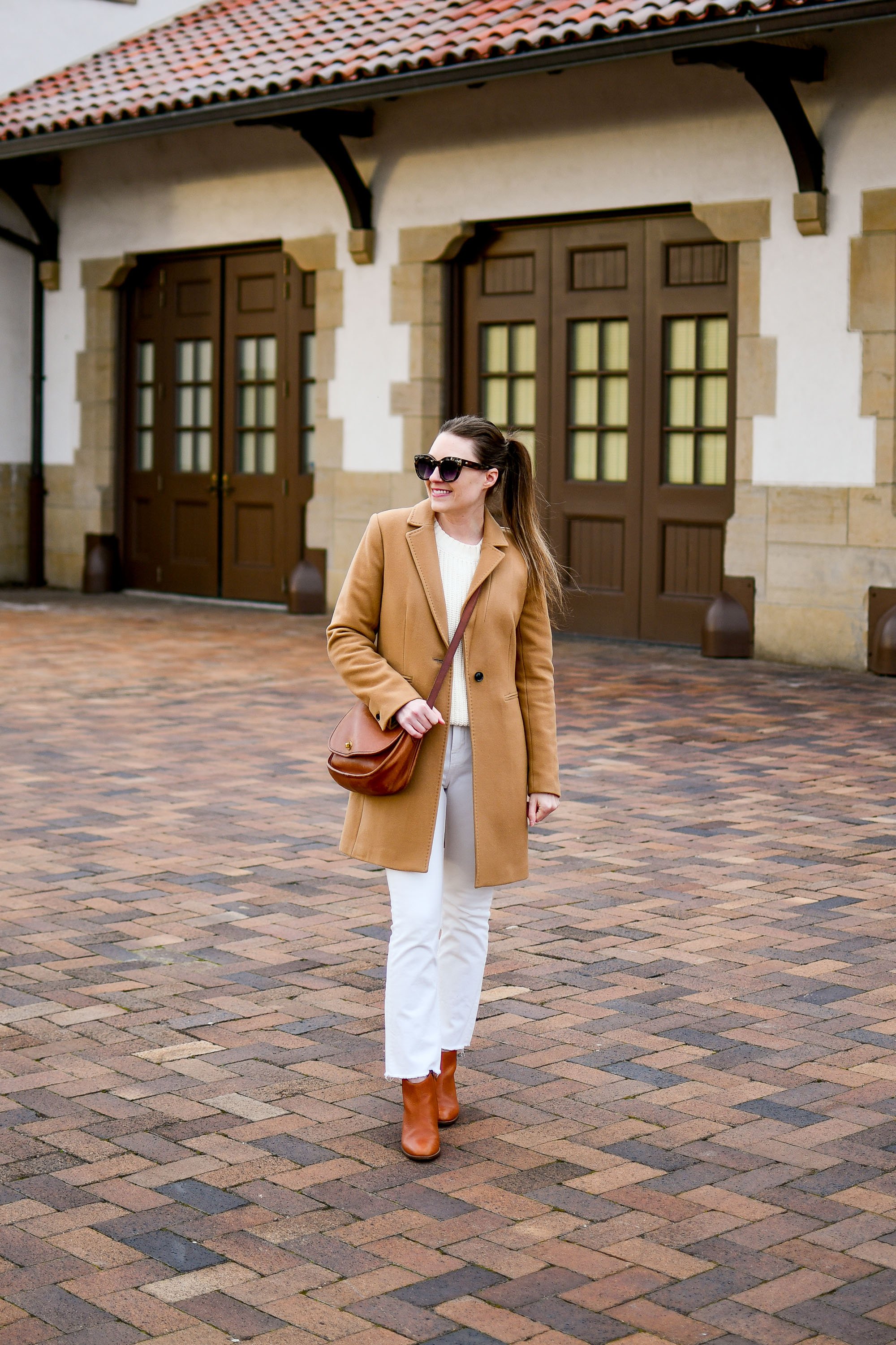 How to dress smart casual in the winter (+ 16 outfit ideas!) — Cotton  Cashmere Cat Hair