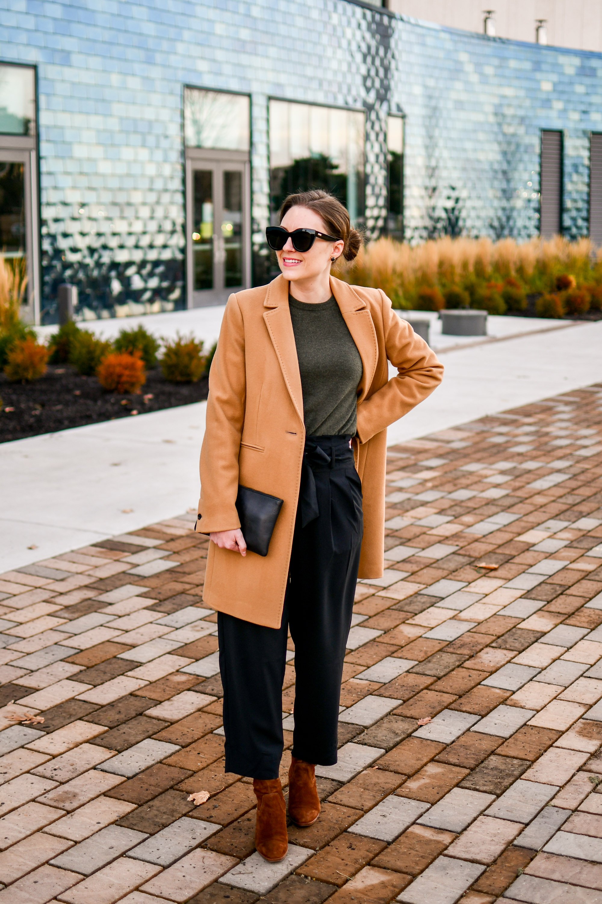 How to dress smart casual in the winter (+ 16 outfit ideas!) — Cotton  Cashmere Cat Hair