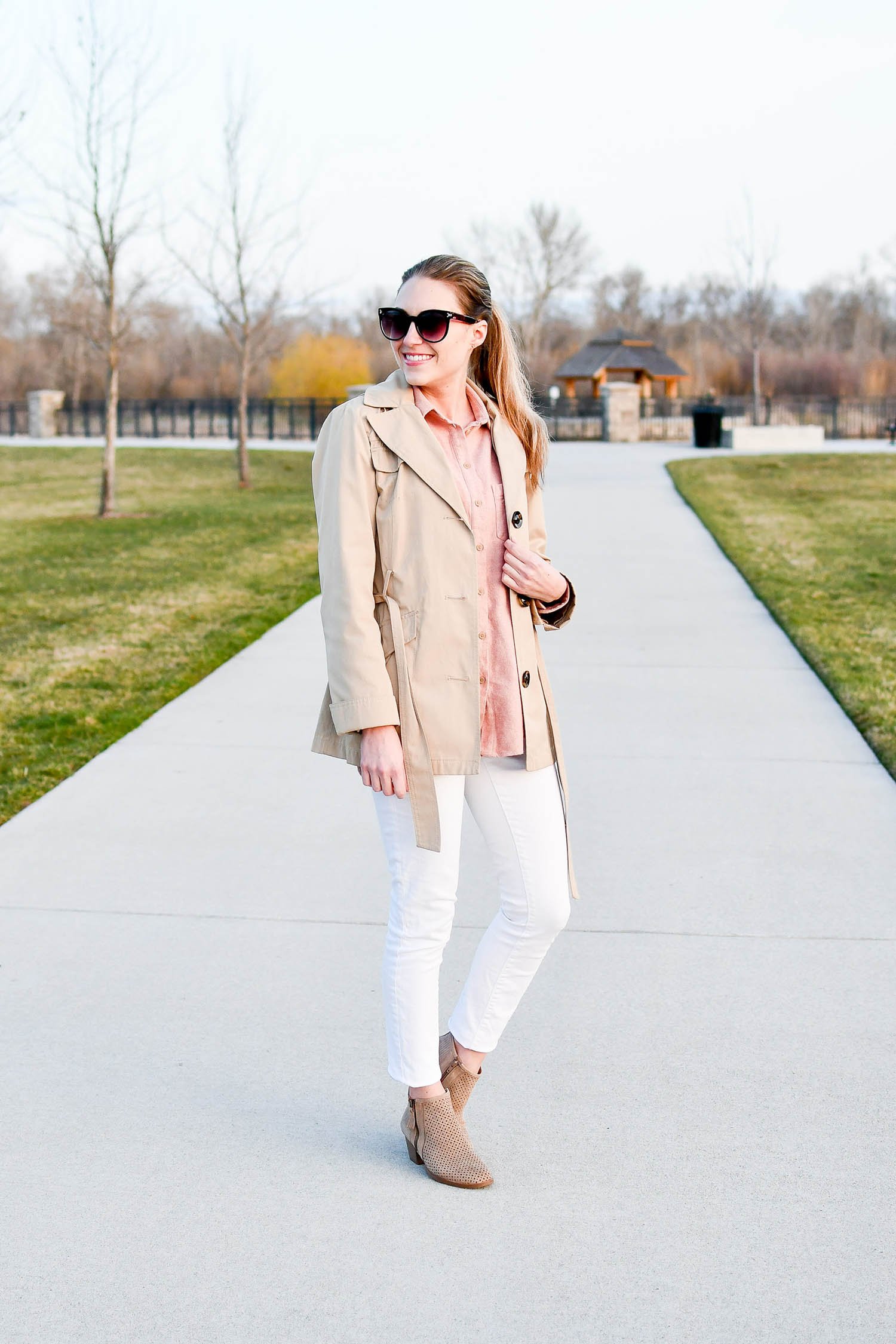 Flannel Shirt Outfit: Light Monochrome | Cotton Cashmere Cat Hair