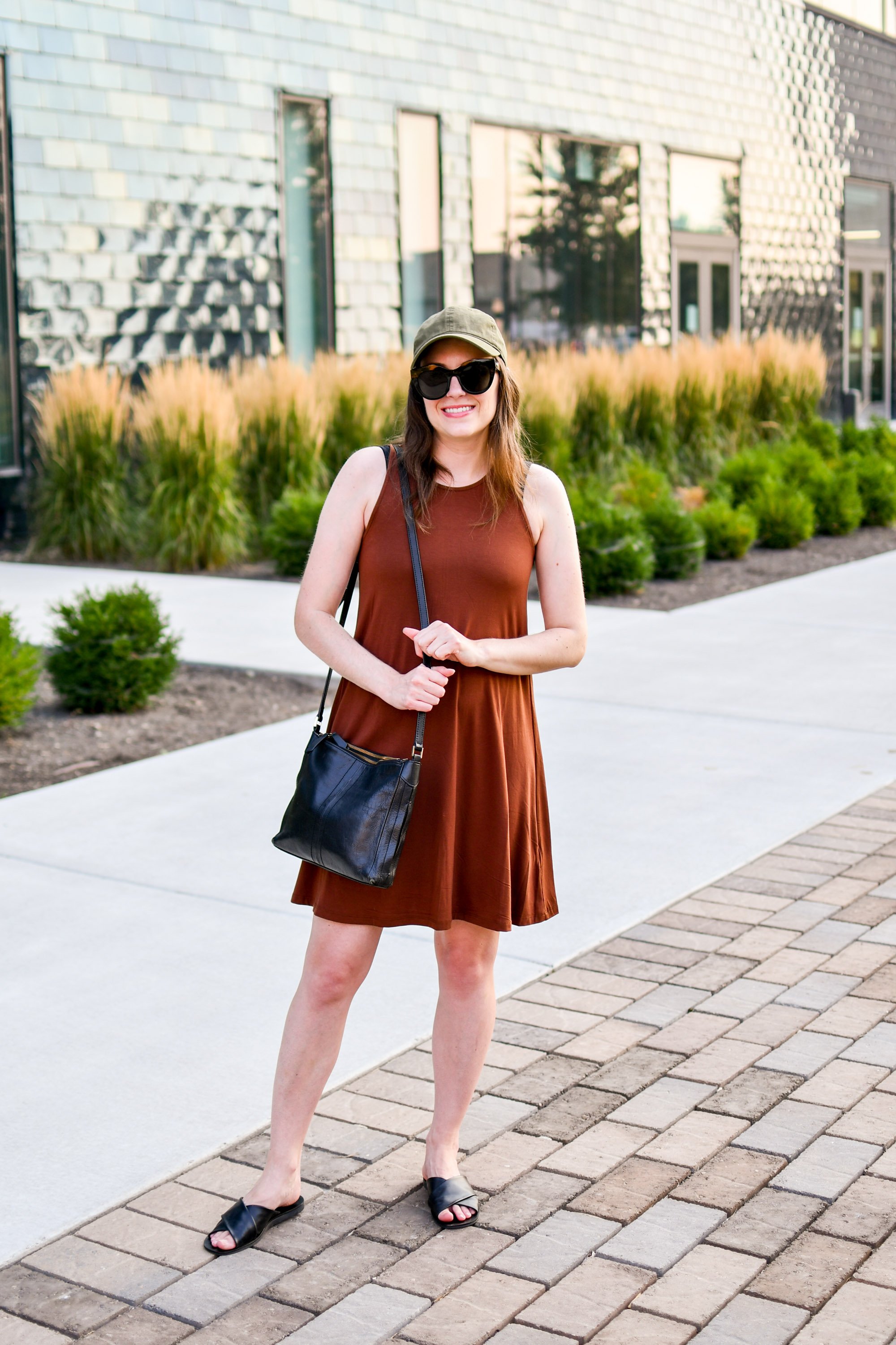 chocolate brown bag outfit