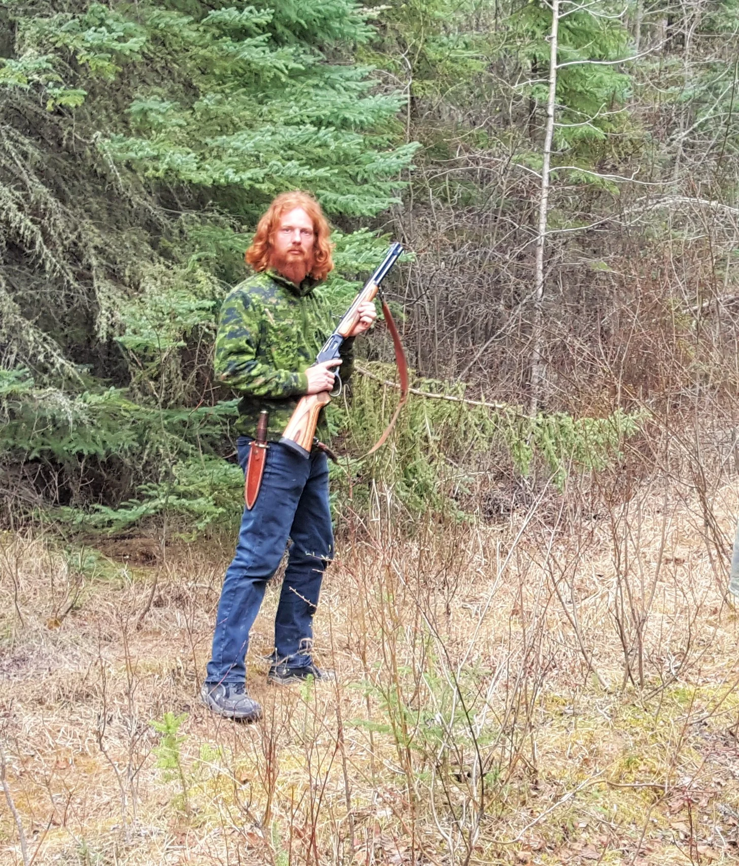 Jon running a .45-70govt marlin lever gun. The authors prefered rifle for bait sites.