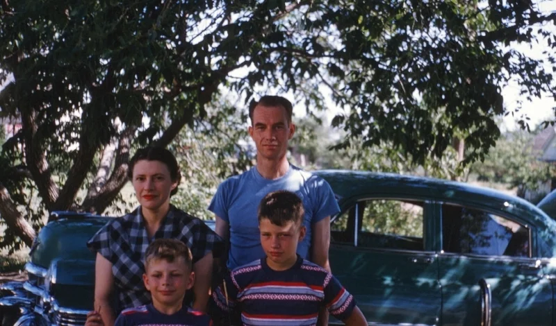 My dad (lower right), my uncle, my grandmother, my grandpa.