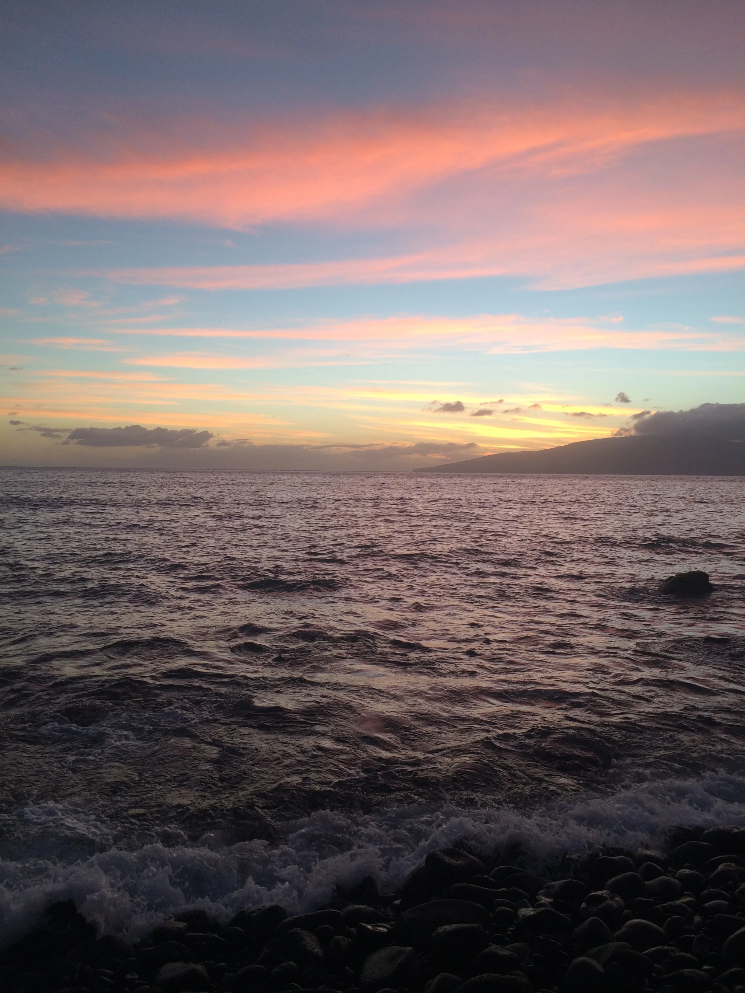 Hawaiian sunsets are unreal! 