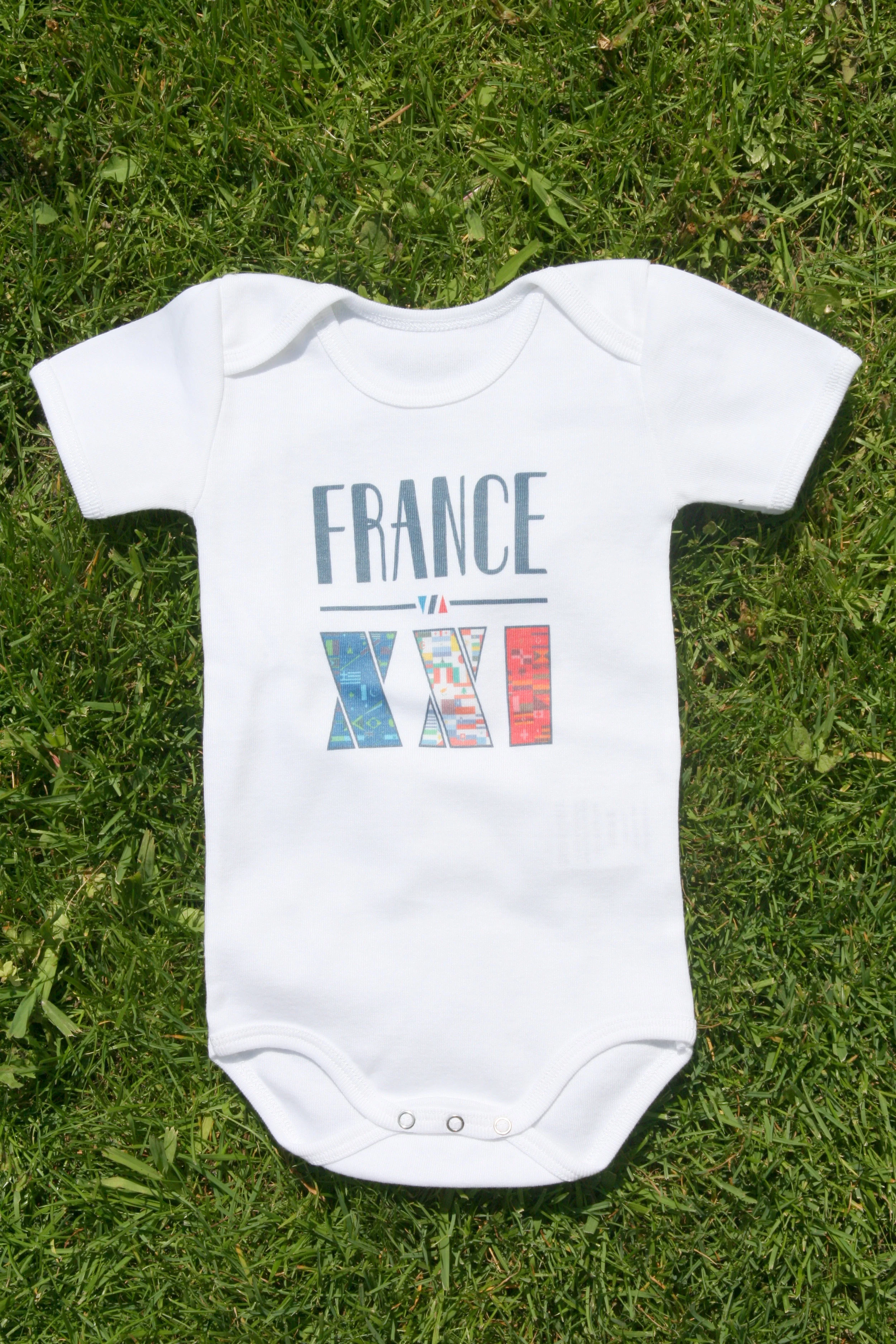 L'Emblématique - Body Bébé - Photo.JPG