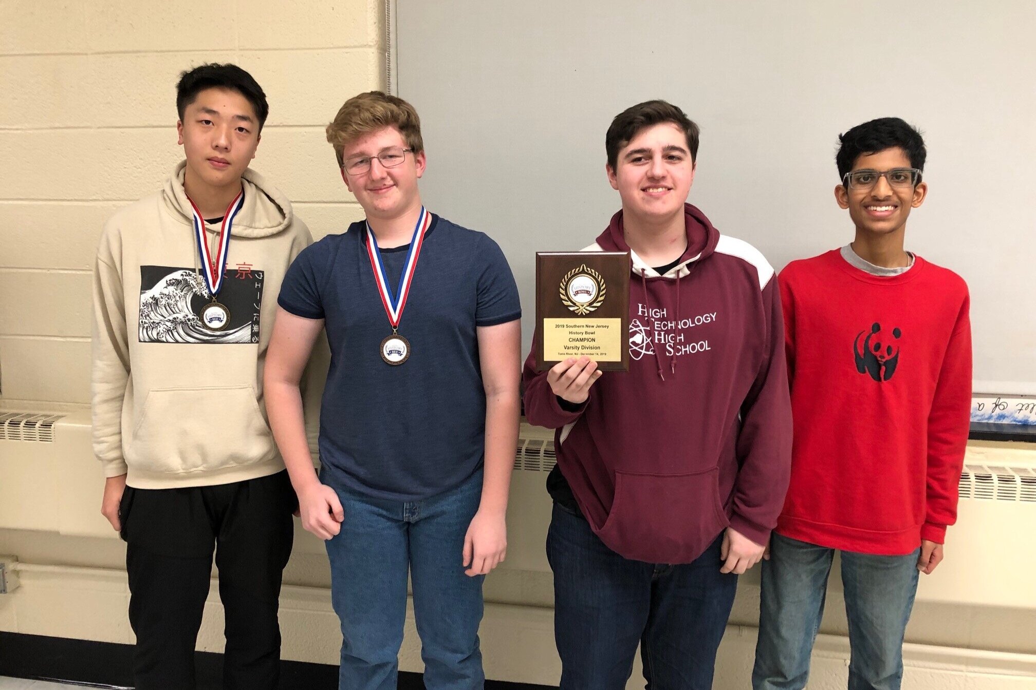 Academic Team Captures The South Jersey History Bee and Bowl