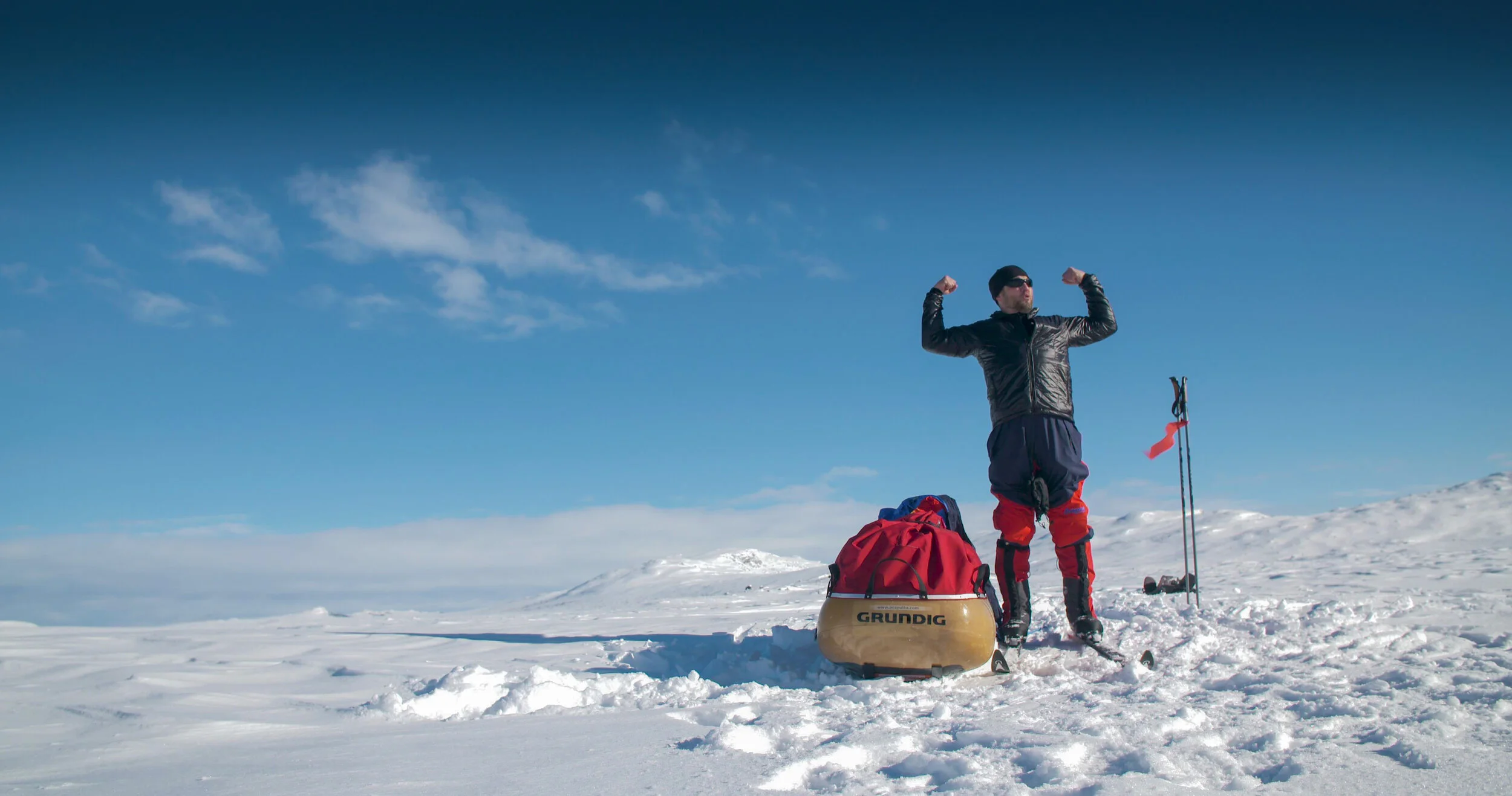 EXPLORERS INGE0067_03075002-2.jpg