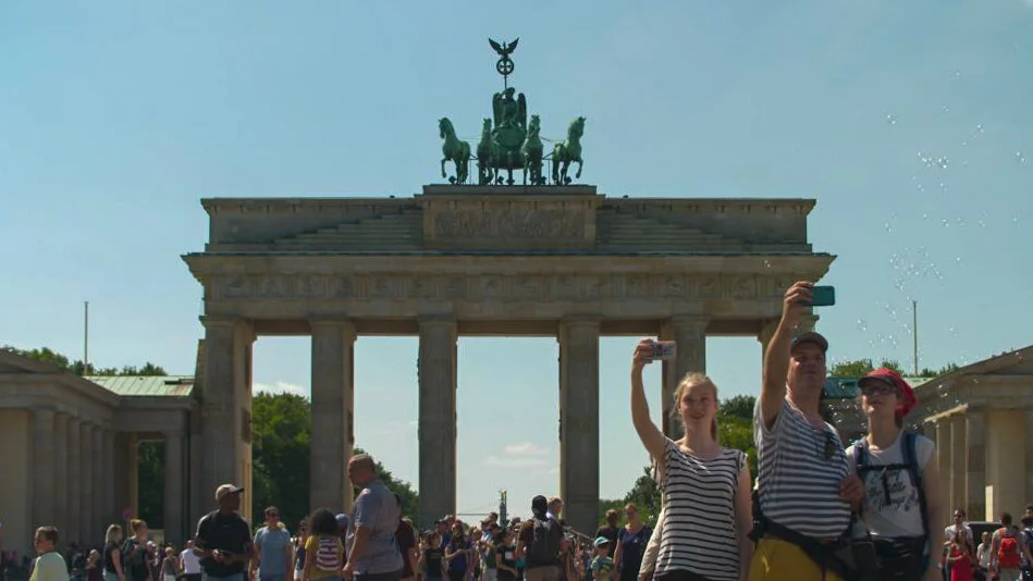 QWOW_BERLIN0629_10053610-3.jpg
