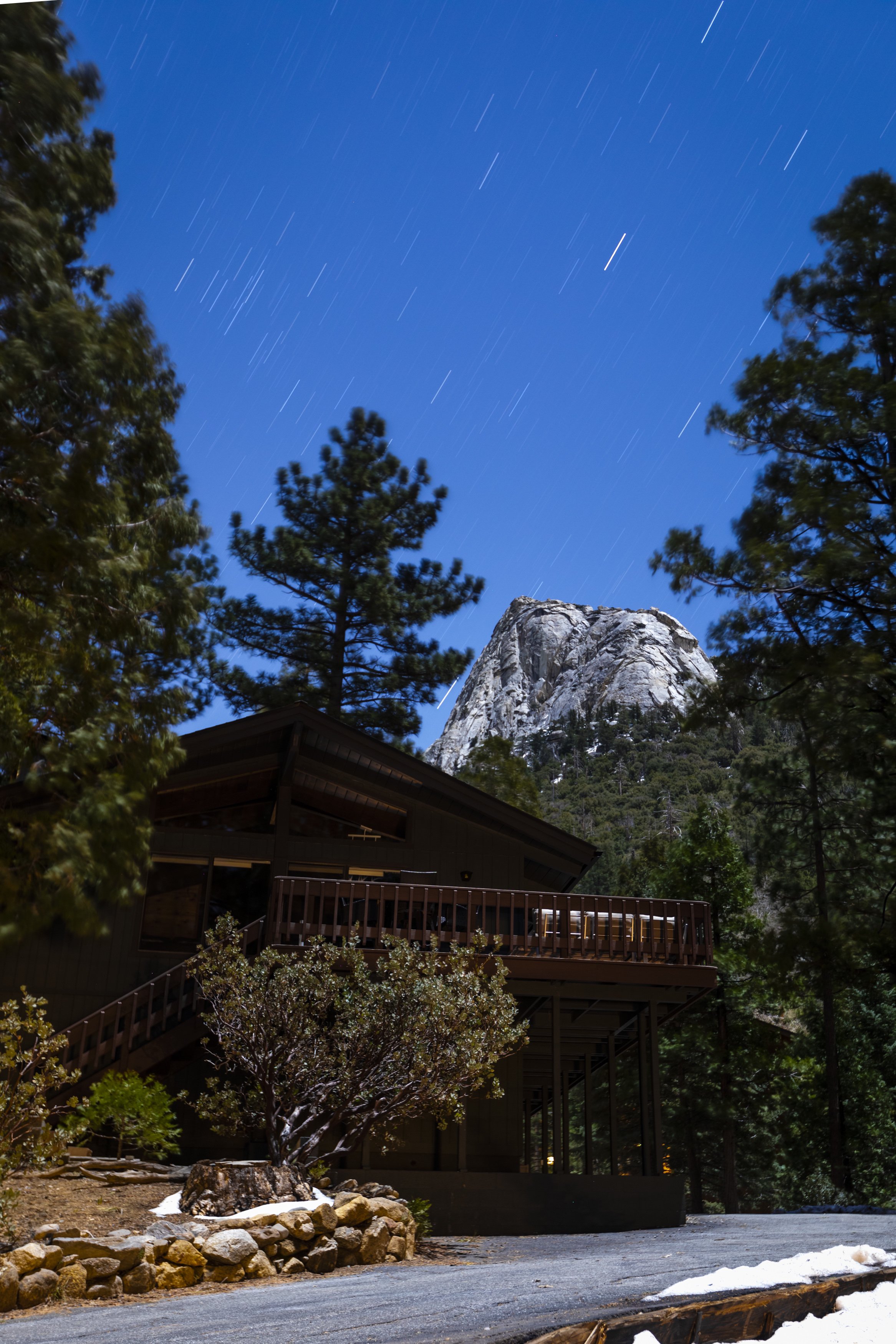 nighttime Idyllwild cabin 