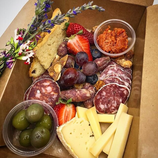 Sopressa, Cacciatorino, Salamini Barolo, Comte and Fontina cheese, Castelvetrano olives, Nduja, Focaccia crostini, mix local nuts, 
And fresh berries! A perfect share box for a day at the wild flowers. Call us for next day pick up. 
For $25.00
We ar