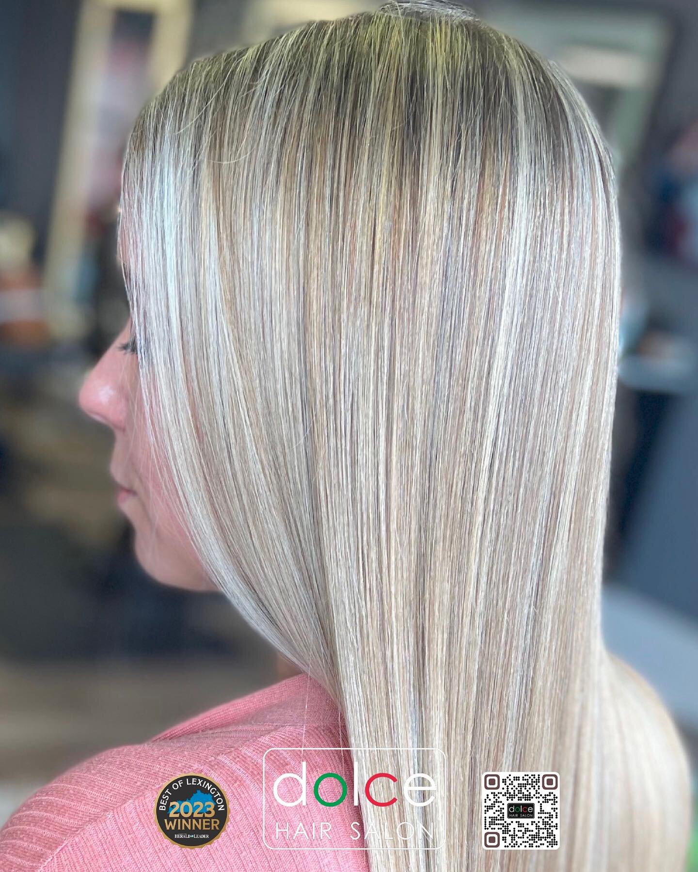 Let&rsquo;s schedule your hair color appointment now @dolce.hair.salon #lexingtonkentucky  #lexingtonblonde #lexingtonhair #dimensionalblonde #winterblonde  to book please call, or book online with one of our hair color specialists!