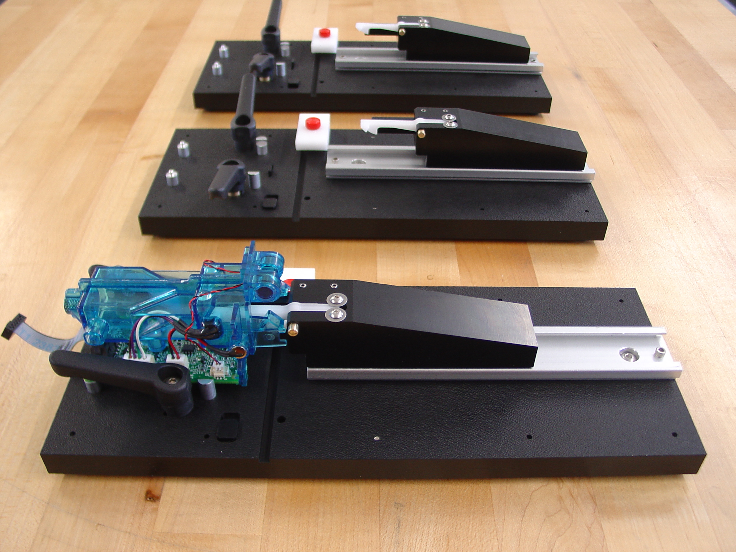 Ultrasonic IV Tube Flow/Bubble Monitor Production Test Fixture