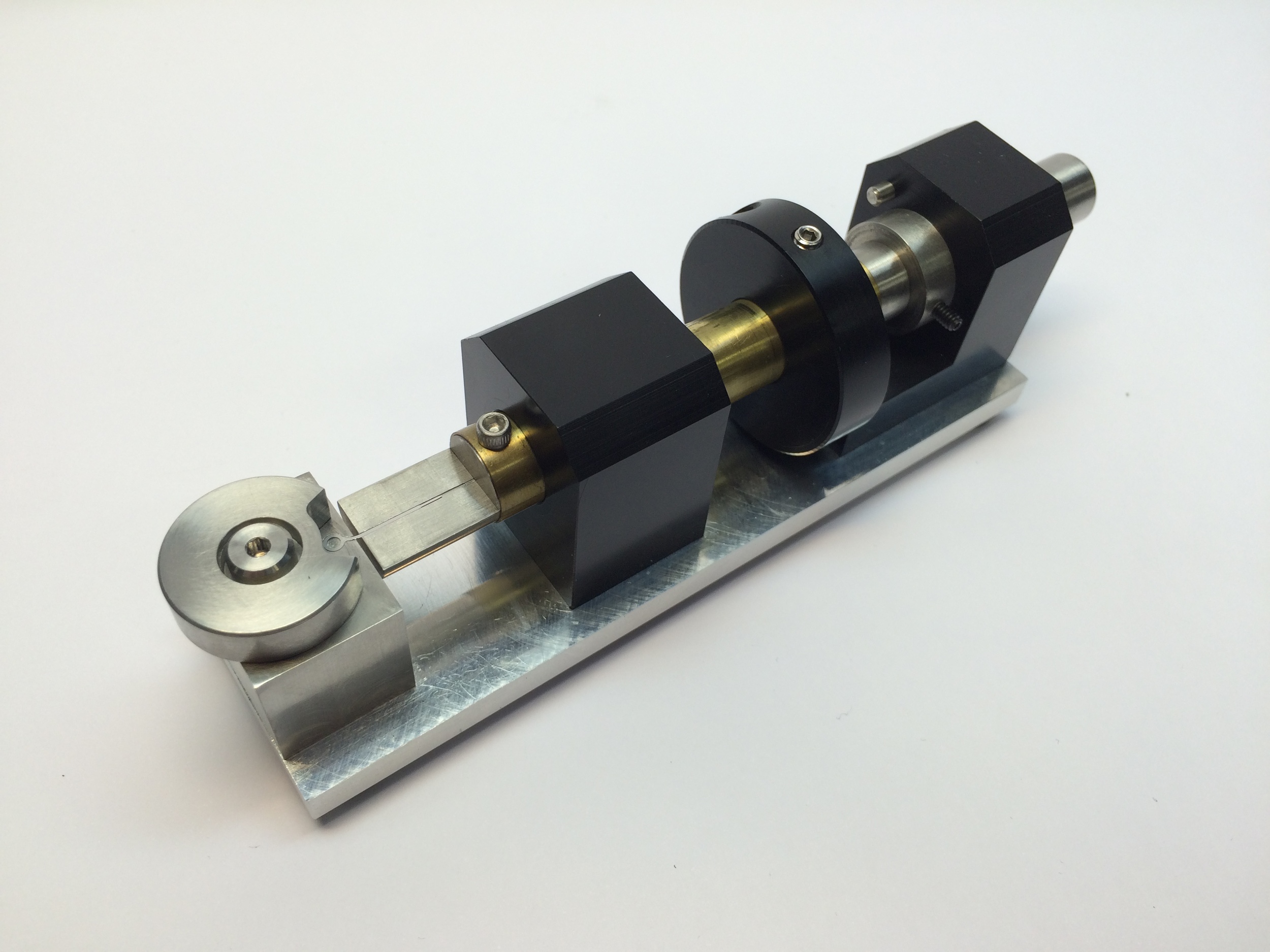 Contact Ring Terminal Twist Fixture