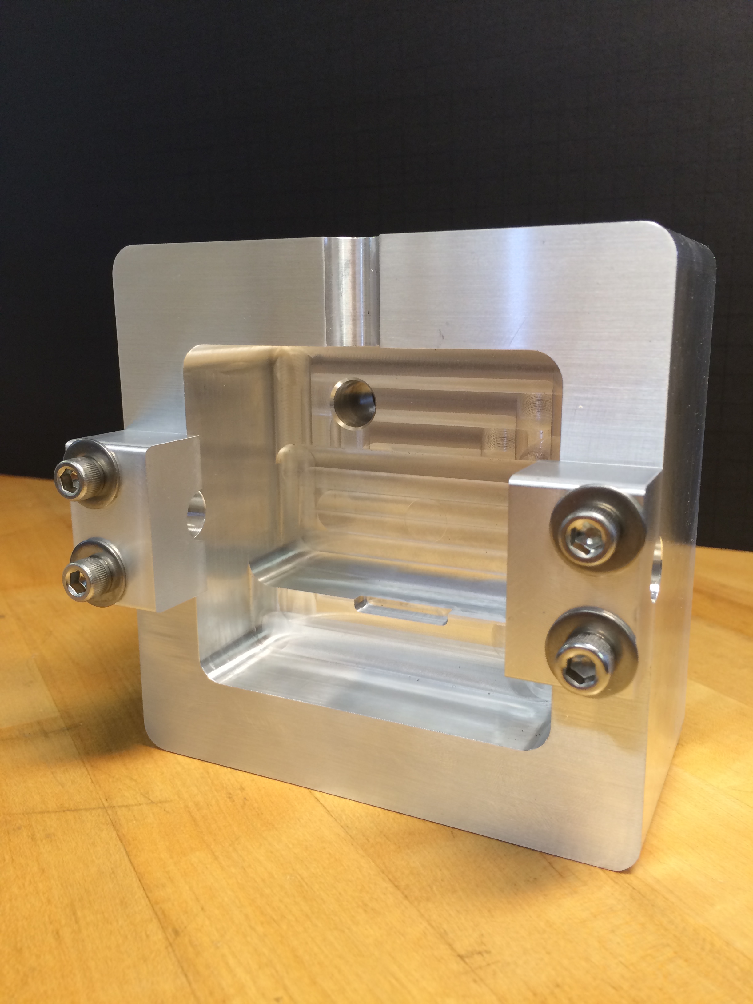 Atreal Filter Clamp Test Fixture