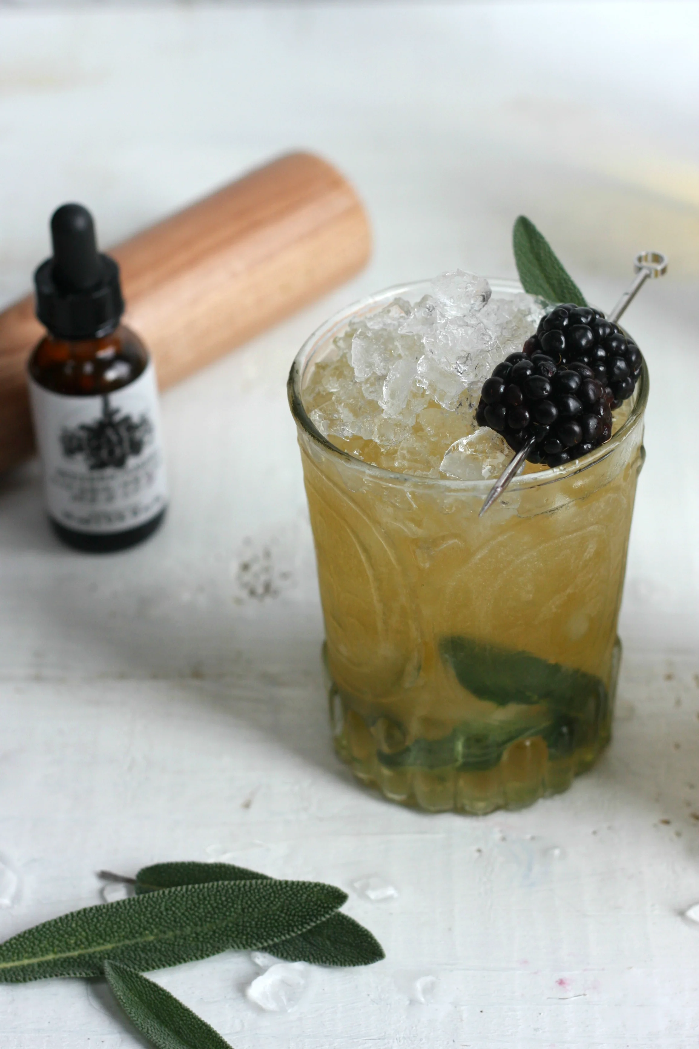 GINGER SAGE SMASH