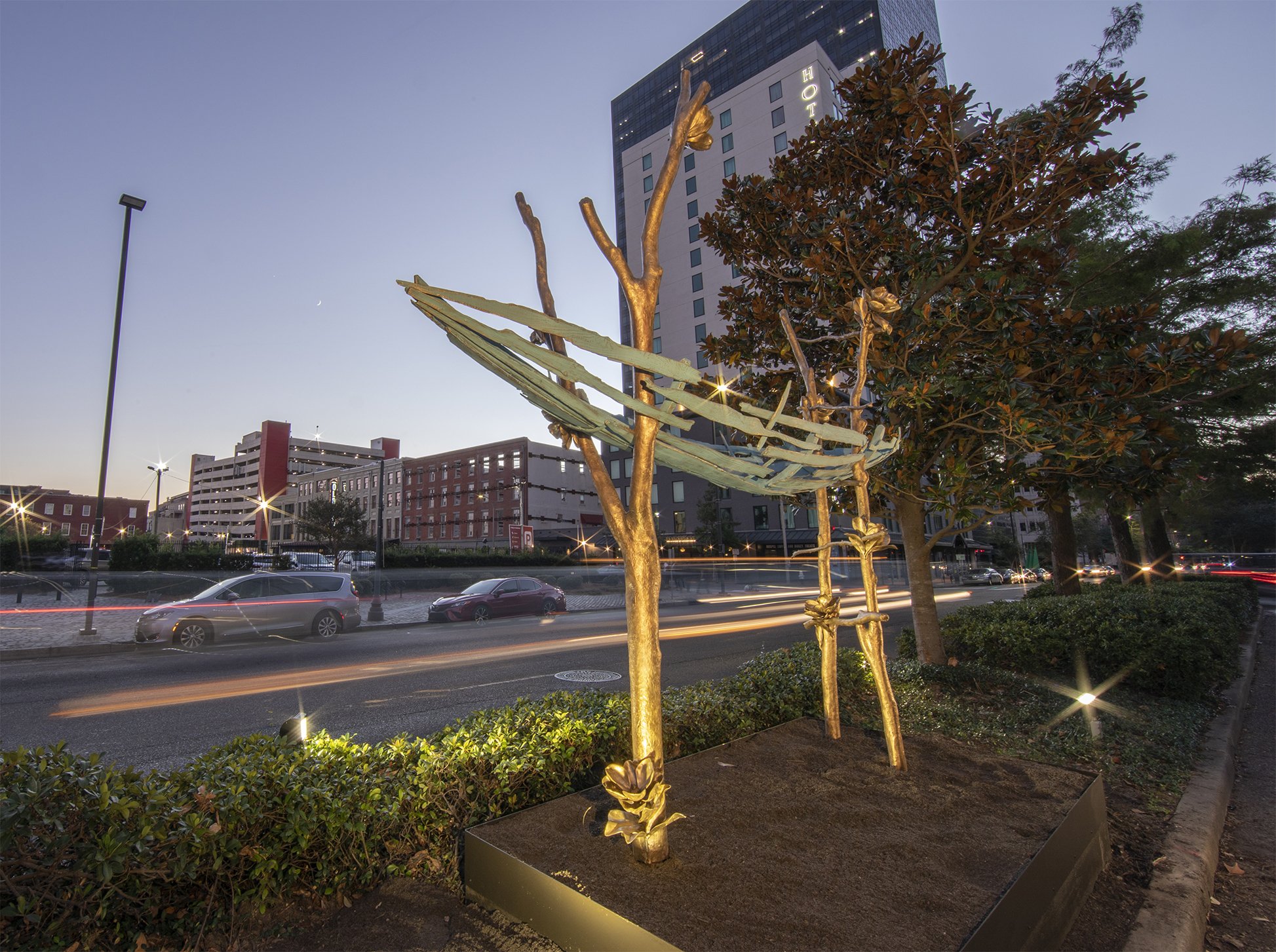 NOMAD , 2021 Cast bronze, 11’ 6” x 15’ 1” x 4’2” Poydras Street Sculpture Corridor, New Orleans, LA Image courtesy: Crista Rock