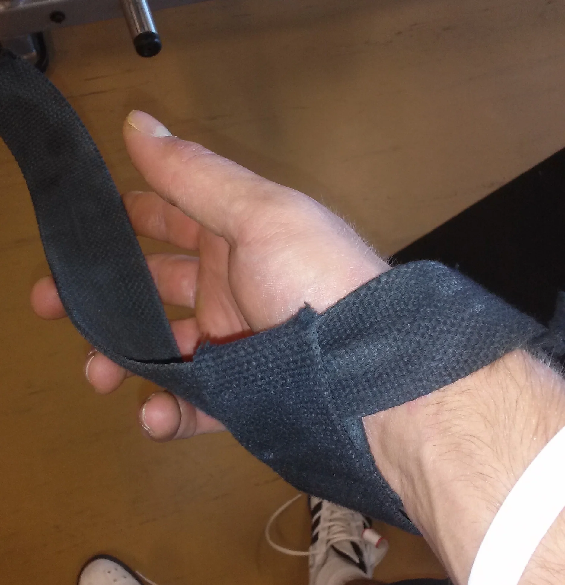 Strap .jpg