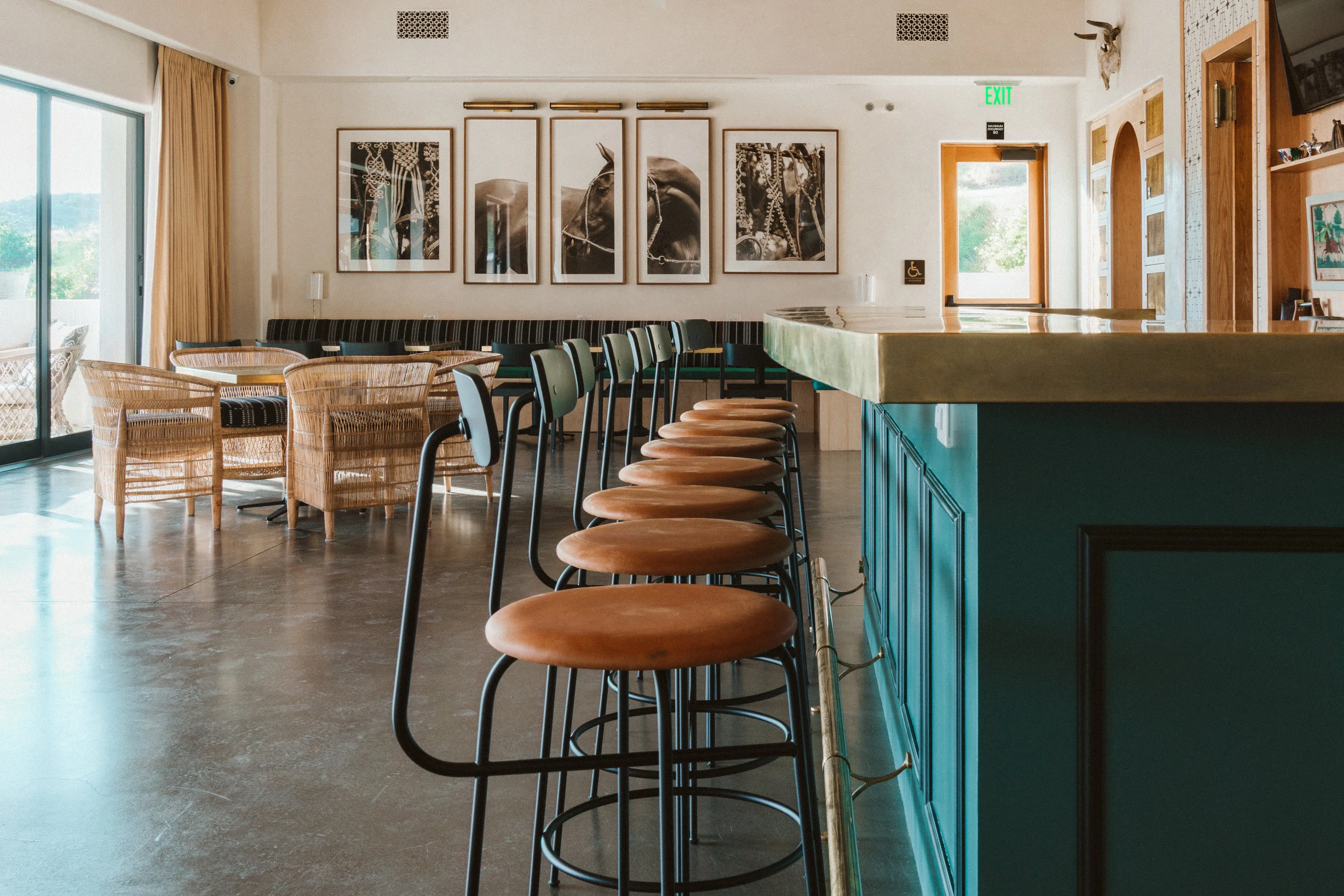bar stools.jpg