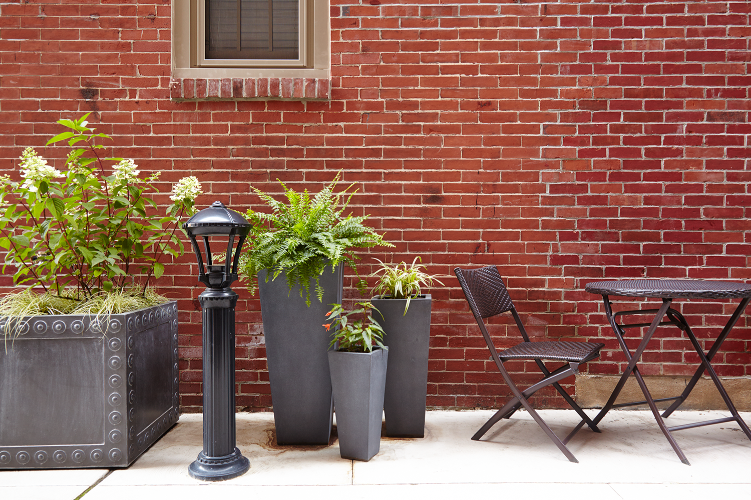 Outdoor Patio & Urban Garden