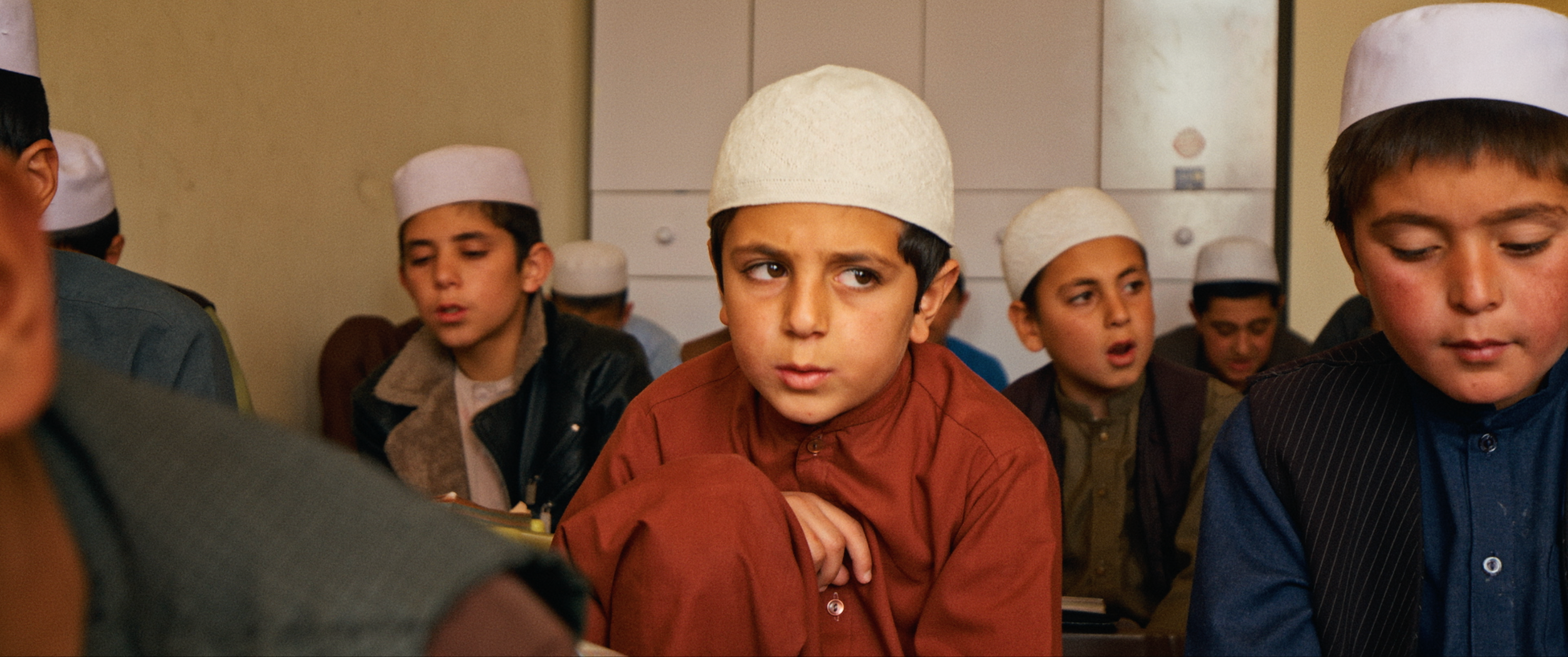 MOHABAT_FILM_STILL_02.png