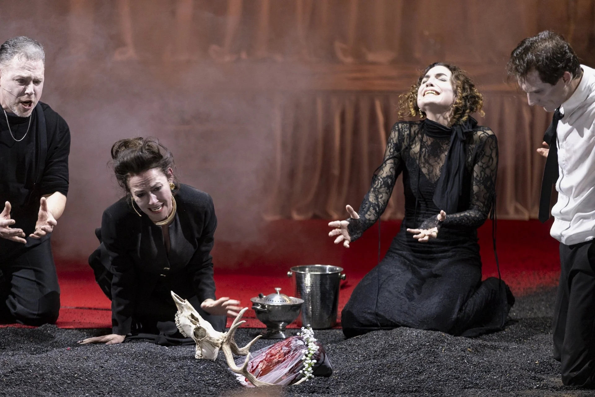 SydneyChamberOpera_TheOresteia_Carriageworks_PhotoBrettBoardman_007835.jpeg