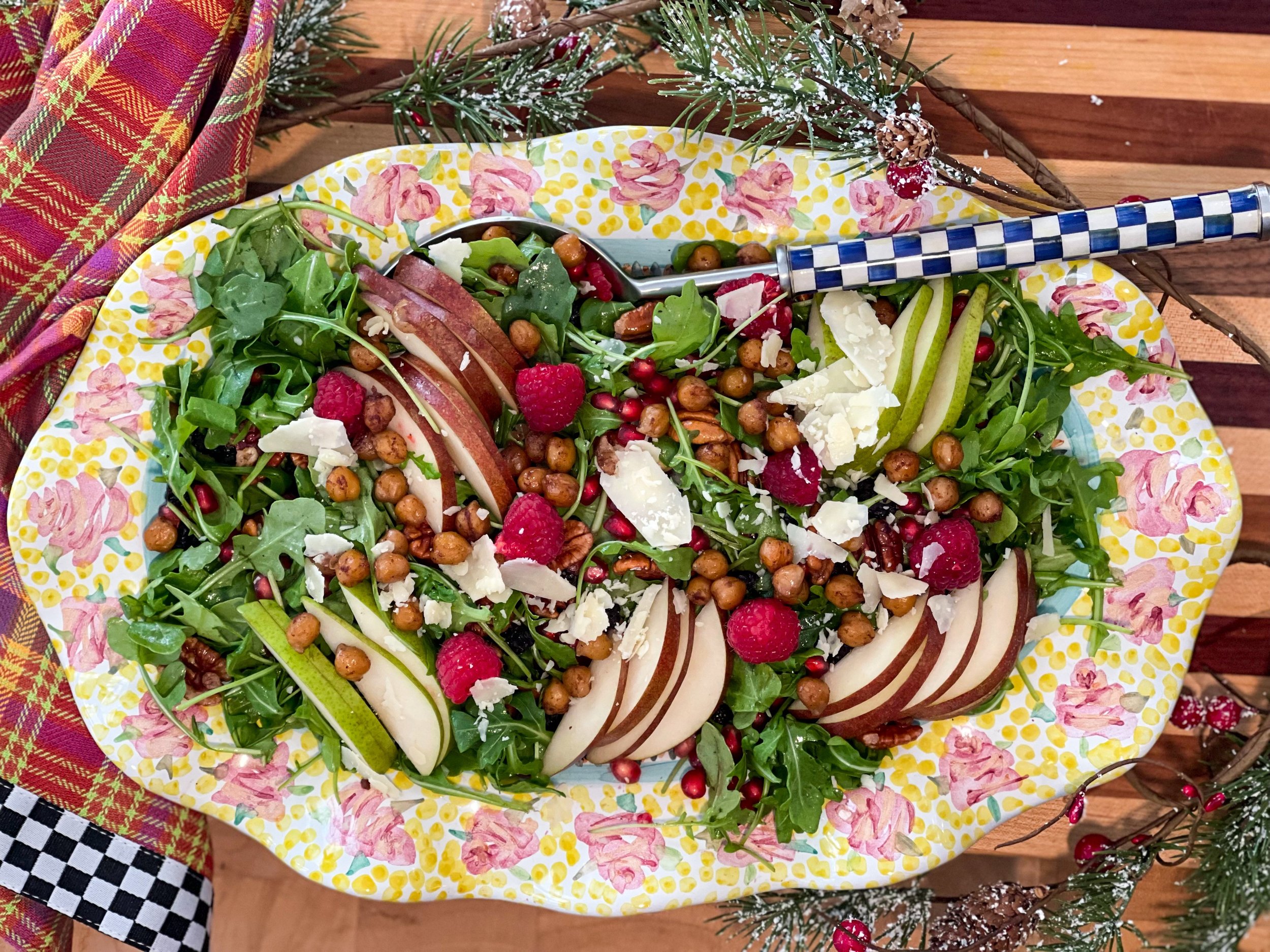 Pear Salad with Chickpeas