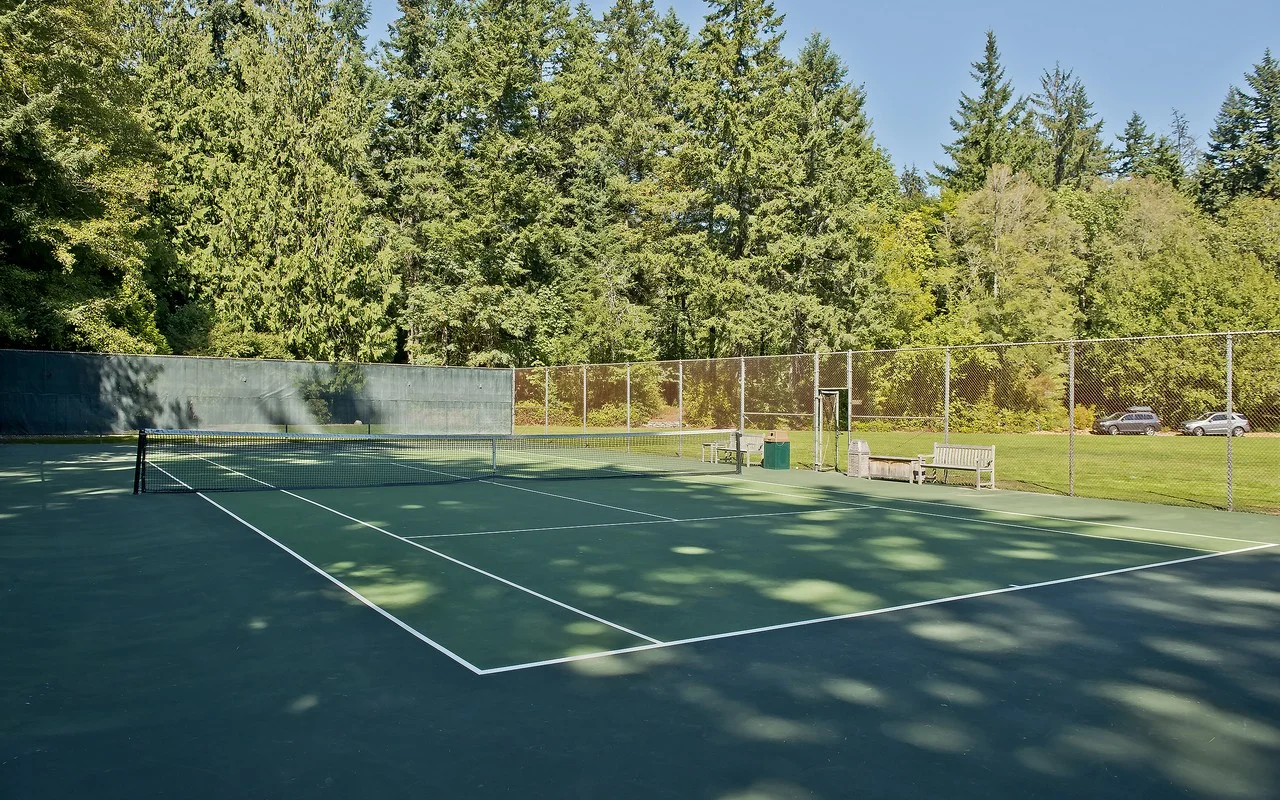 tennis courts 1.jpg