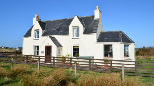 Detached 3 bedroom dwelling house