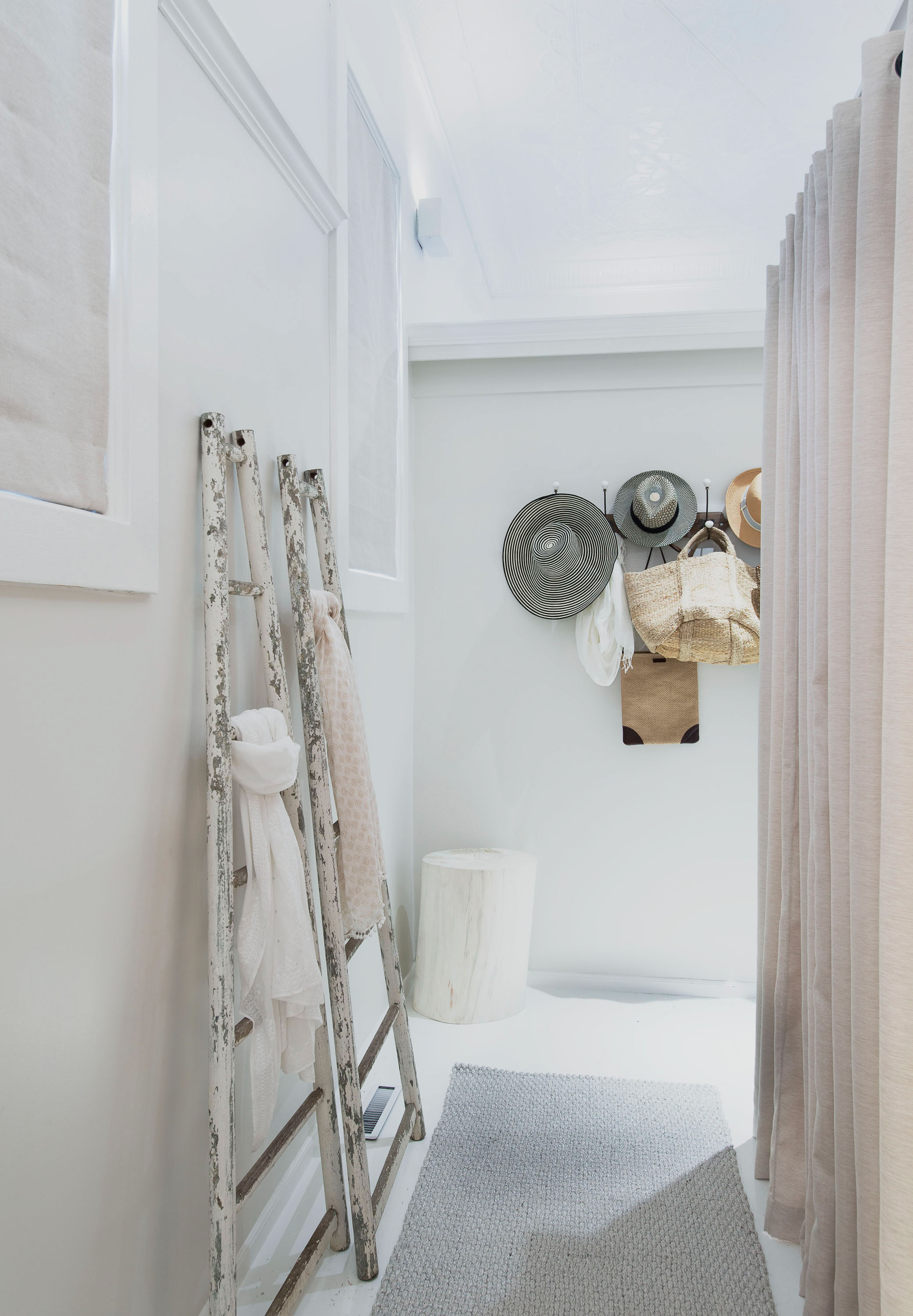 interiors_006.jpg