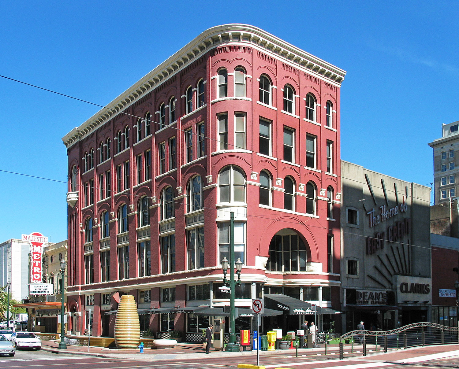 The Market Square area is home to a variety of restored commercial buildings including the 1893 Kiam Building. / photo by Jim Parsons