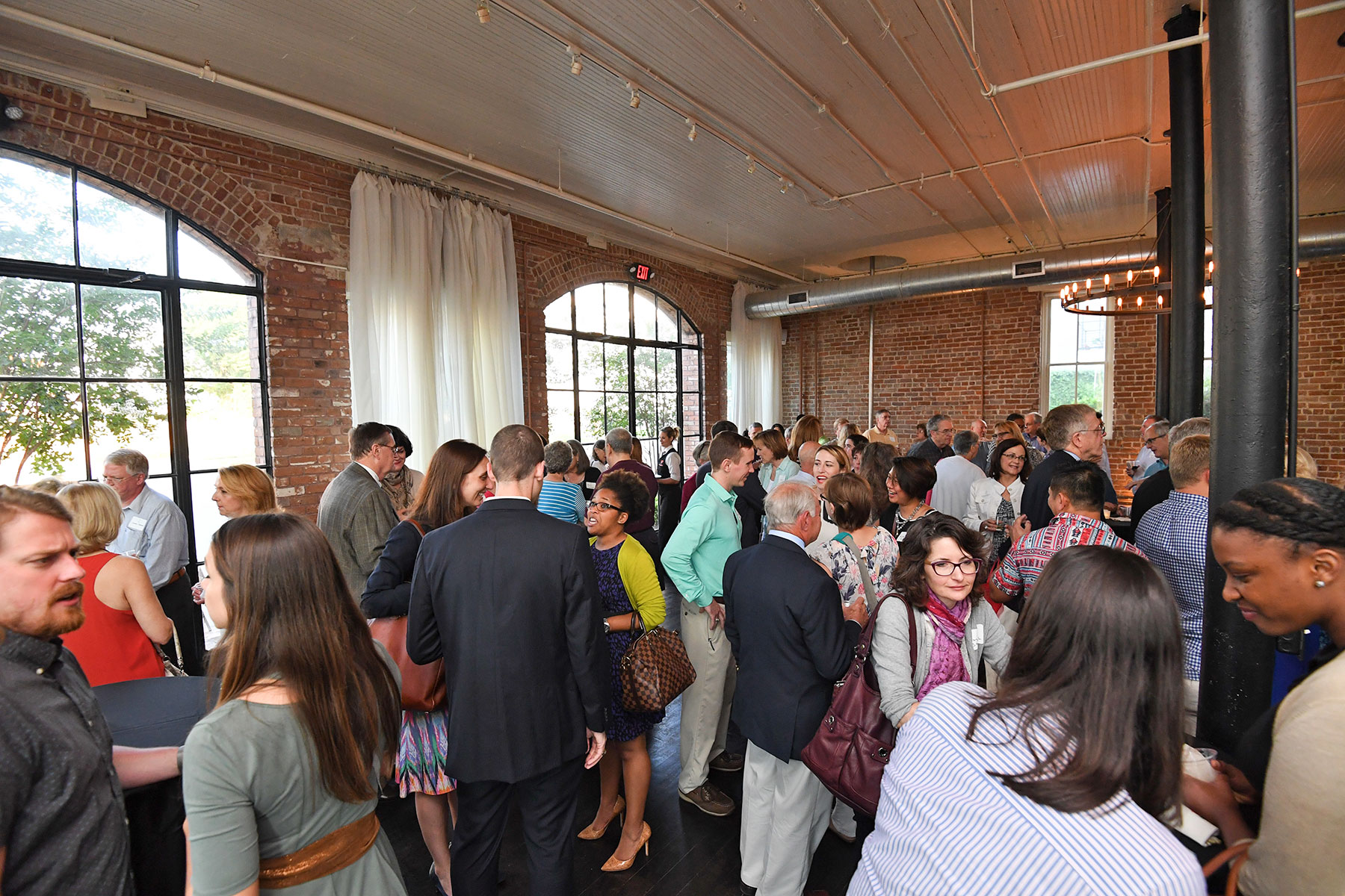  Crowd at the 2016 Member Reception /&nbsp; photo by Daniel Ortiz  