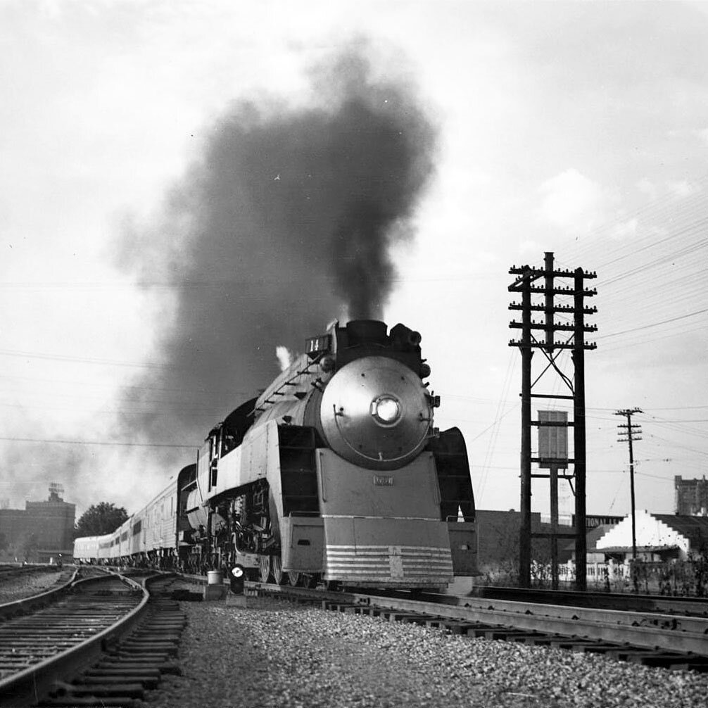 Once upon a time, folks traveling between Houston and Dallas could make the trip on two streamlined express trains: the Burlington-Rock Island&rsquo;s Sam Houston Zephyr and the Texas &amp; New Orleans&rsquo; Sunbeam, shown here in 1952. The Sunbeam 