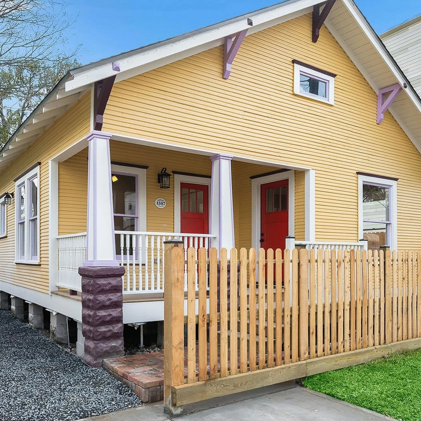 Every home tells a story&hellip; and the Valenti-Dissen House has a great one! 

Built in 1921 at 1507 Alamo Street in Houston&rsquo;s First Ward, this Craftsman bungalow reflects Houston&rsquo;s early diversity and has been beautifully restored by F