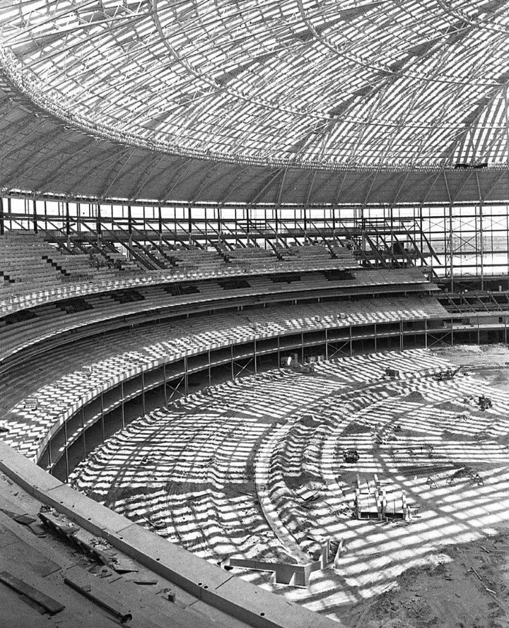 🤠 Happy Rodeo Season, Houston! Did you know? The @rodeohouston we know today took shape during the 1960s.⁠
⁠
In 1961, the Houston Fat Stock Show officially became the Houston Livestock Show and Rodeo, reflecting the event&rsquo;s growing popularity 
