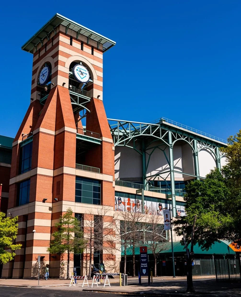 Happy @astros Opening Day, Houston! ⚾ ⁠
⁠
Did you know the home of the Houston Astros stands on one of the city&rsquo;s most historic sites?⁠
⁠
Today&rsquo;s @daikinpark, known to many Houstonians as Minute Maid Park, opened in 2000, bringing @mlb ba