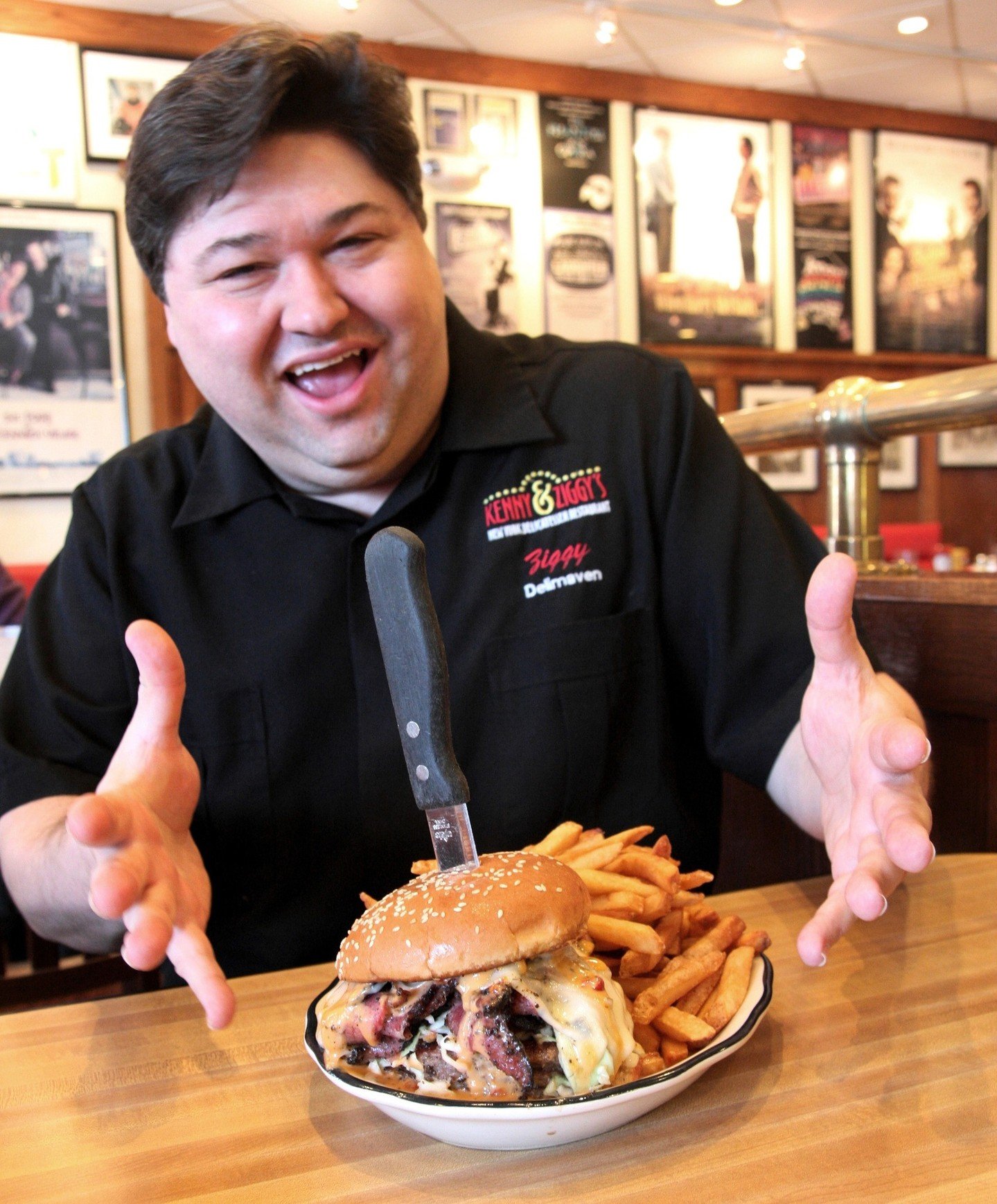 Tucked into Houston&rsquo;s evolving landscape, @kennyandziggys has long been a neighborhood gathering place where regulars, newcomers, and friends come together in a space that feels distinctly Houston.⁠
⁠
For more than 25 years, @ziggy_gruber has r