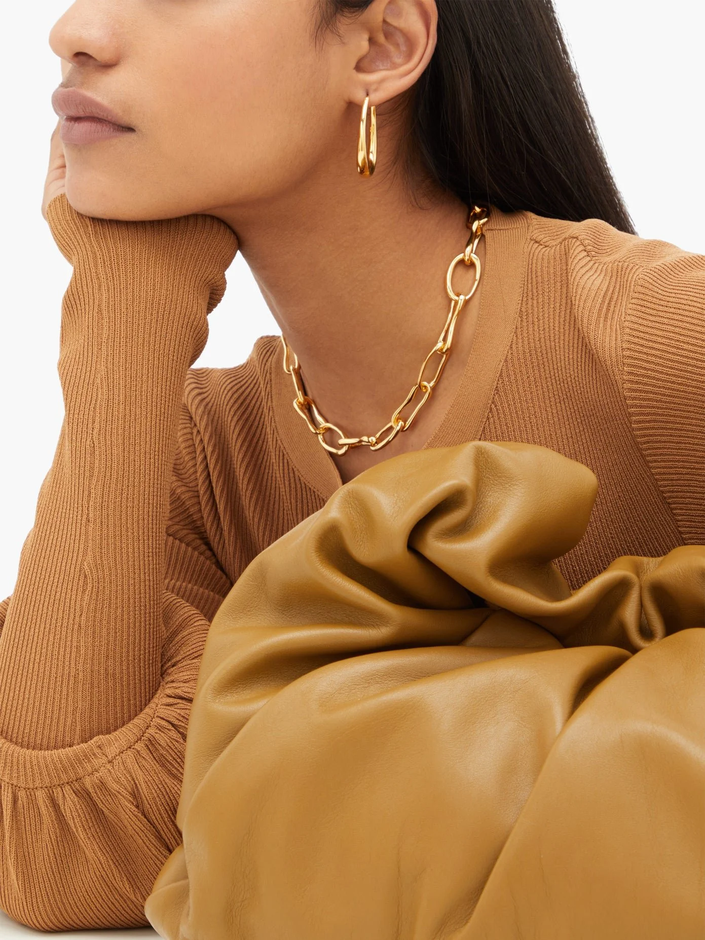 outfit_1339024_1_zoom.jpg