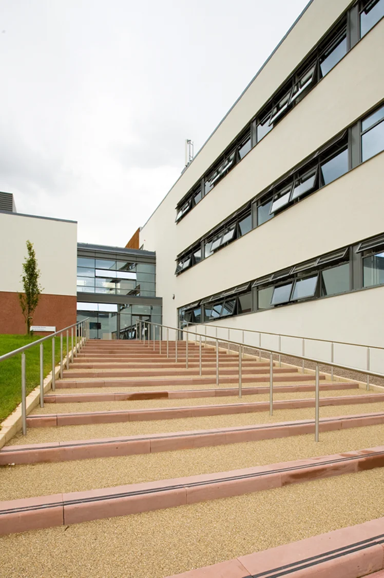 2220_2220_Hereford_College_of_Technol_N21_medium.jpg
