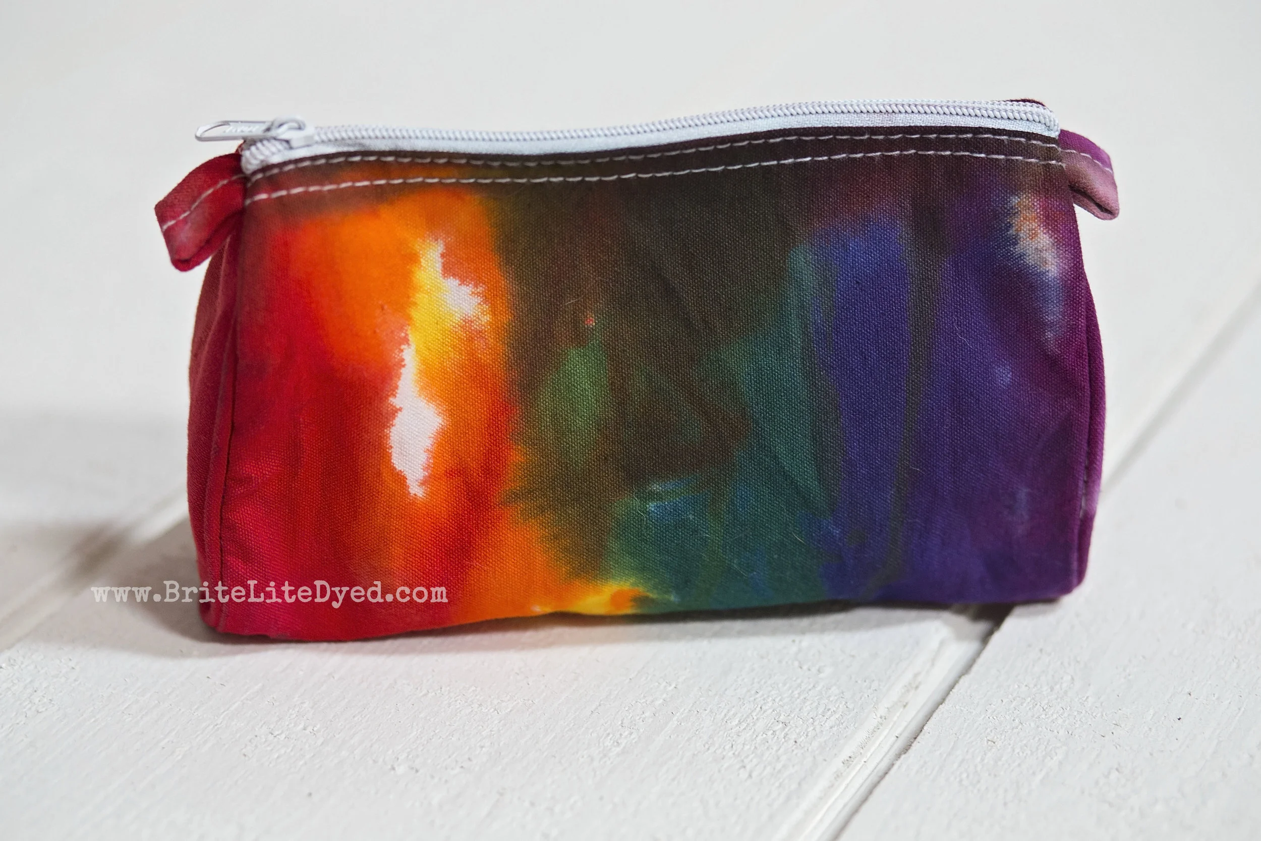 Rainbow Makeup Bag-Tye Dye.jpg