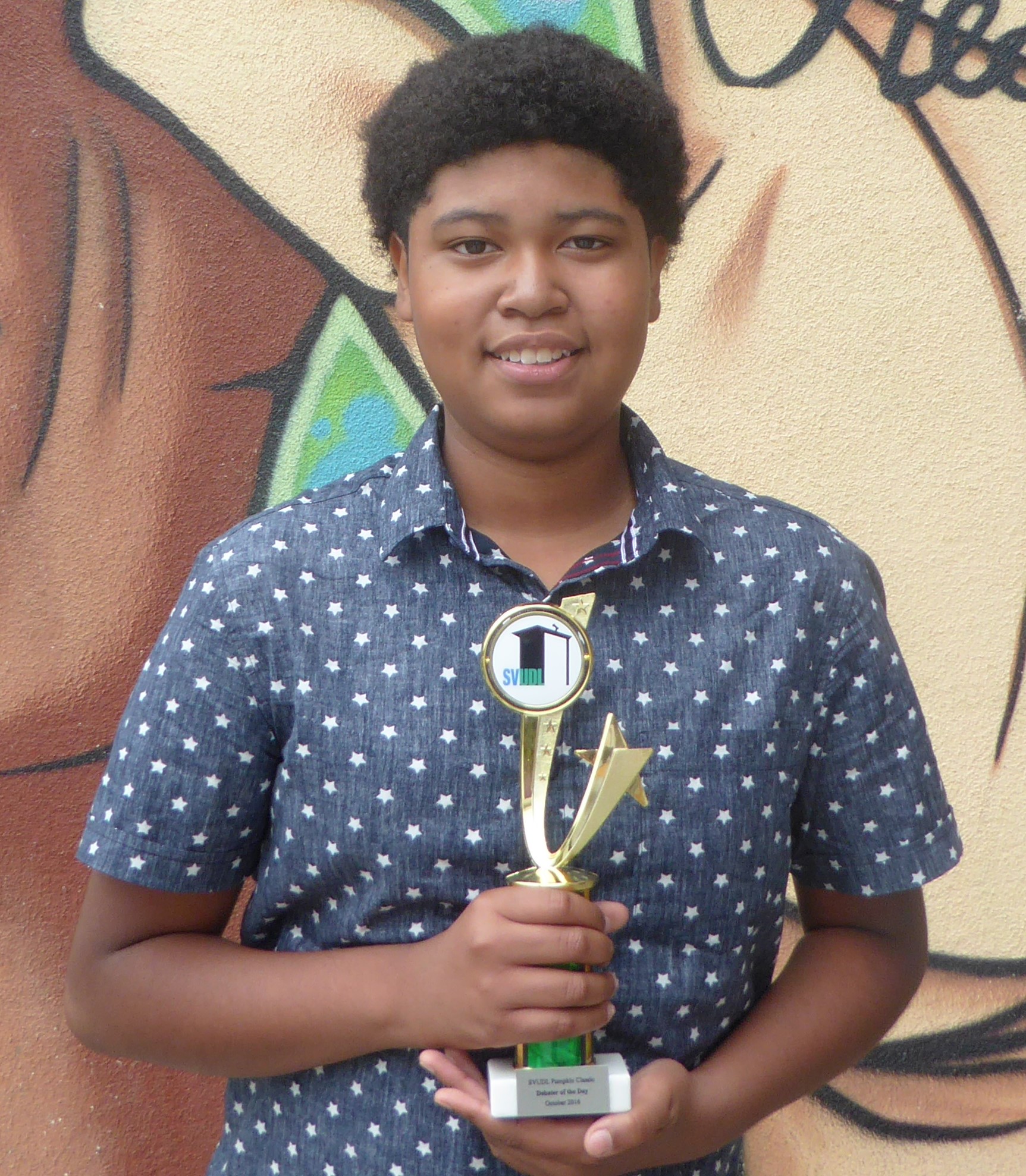 Gustavo won "Debater of the Day" at the Pumpkin Classic Tournament- his first SVUDL event!