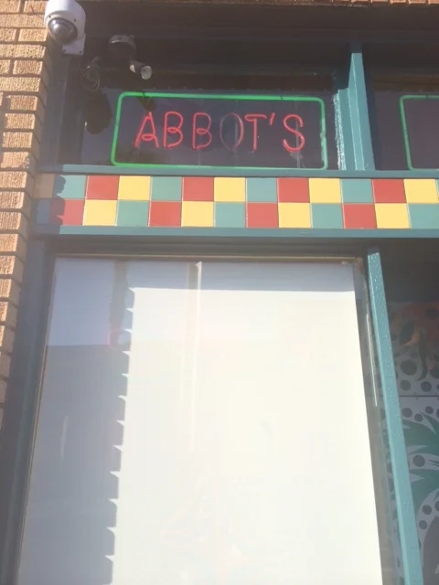 Abbot's habit sign.jpg