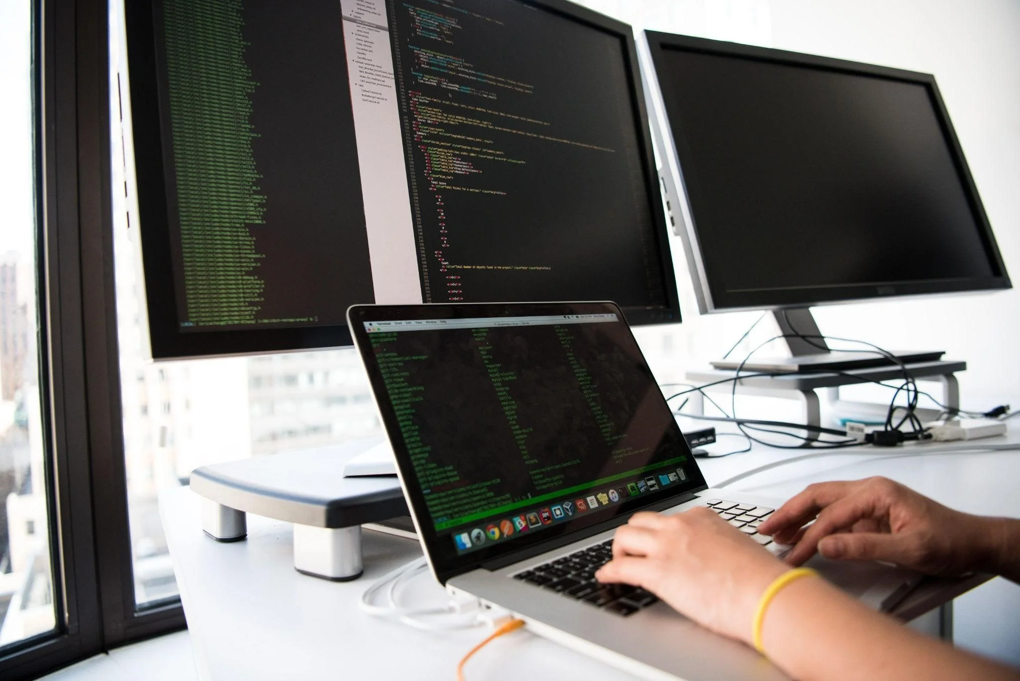 Web-Based Projects for a Powerful Business Boost