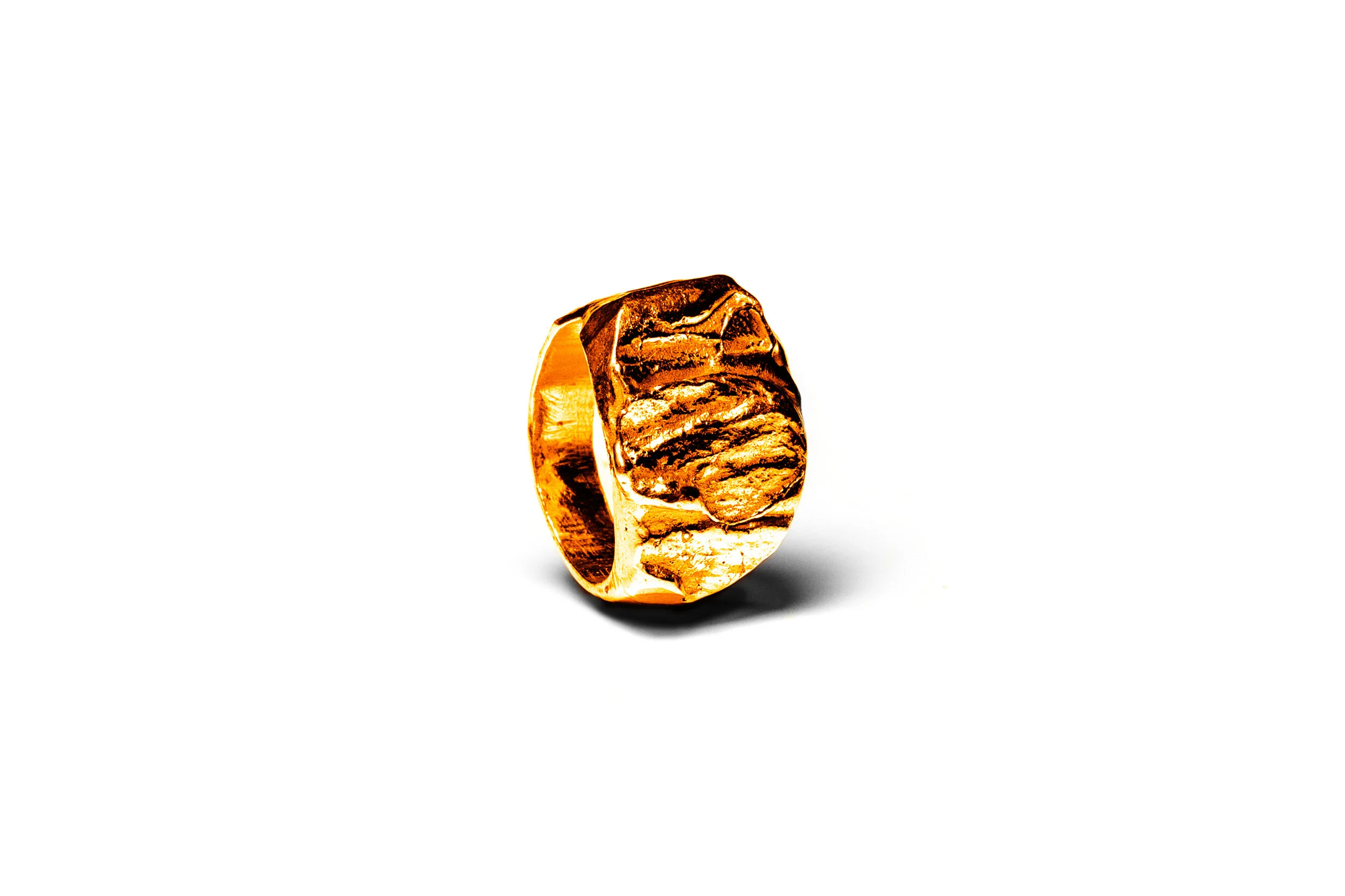 Gold (3 of 5).jpg