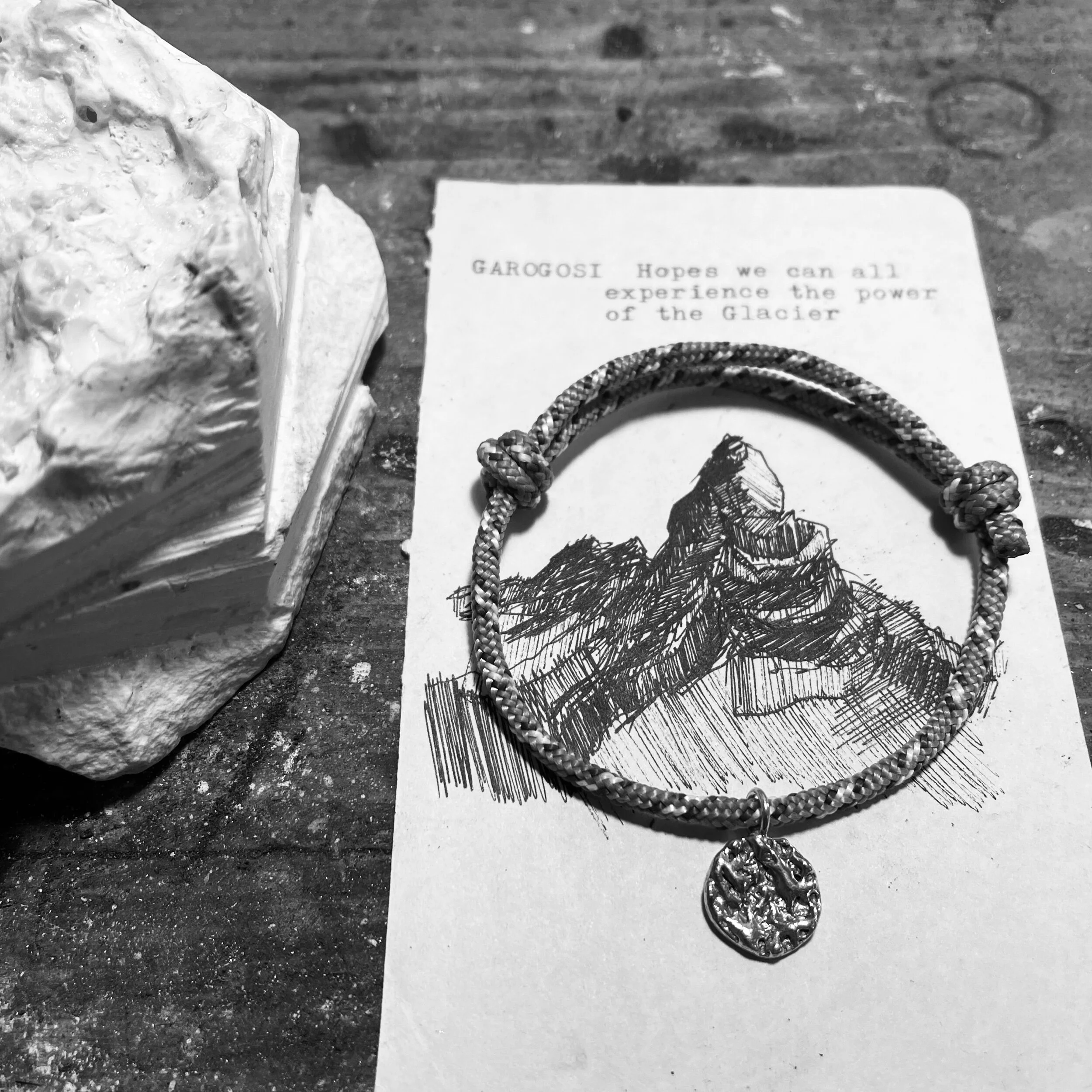 32CB1D71-77A5-4EAD-9B0B-982309572D6F