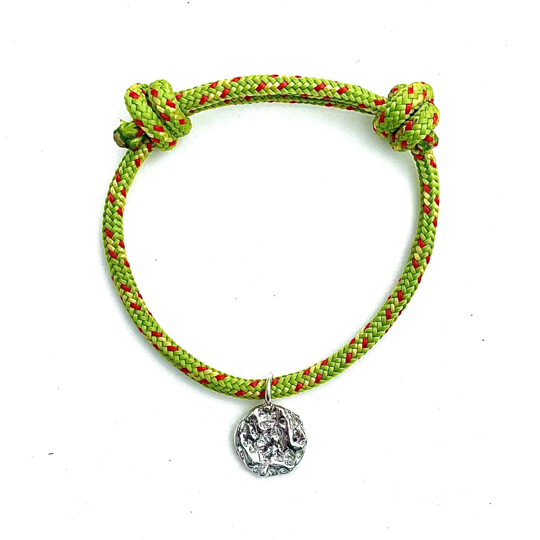 E4E89805-63F2-4153-9F4E-B0C3A08752D9